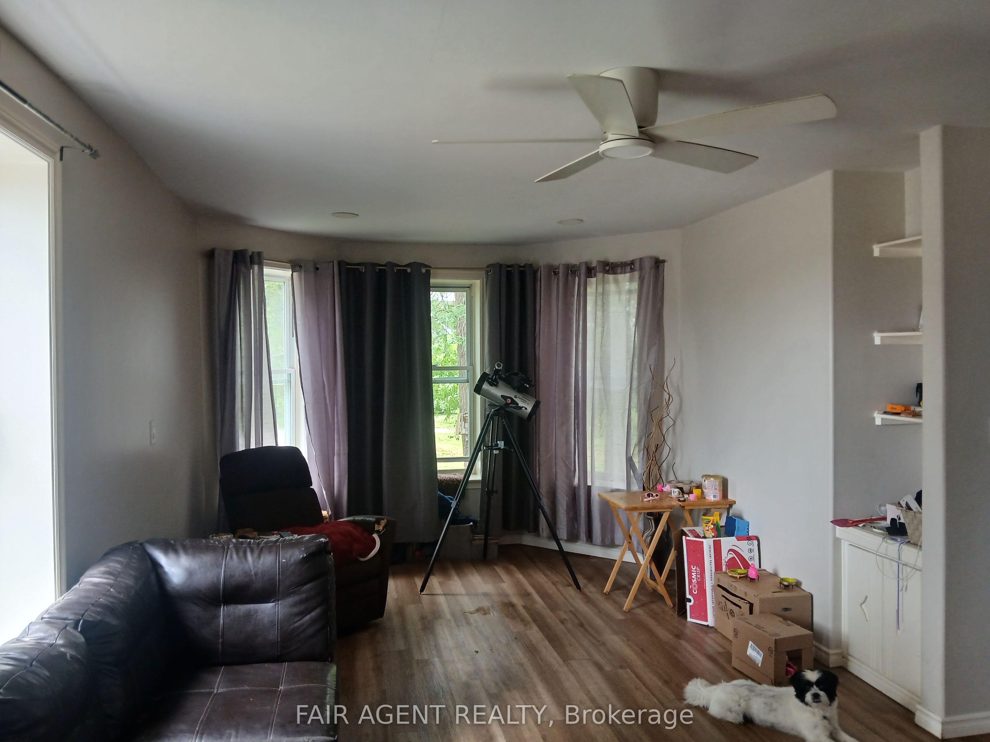 349 Stanley Street Property Photo 4