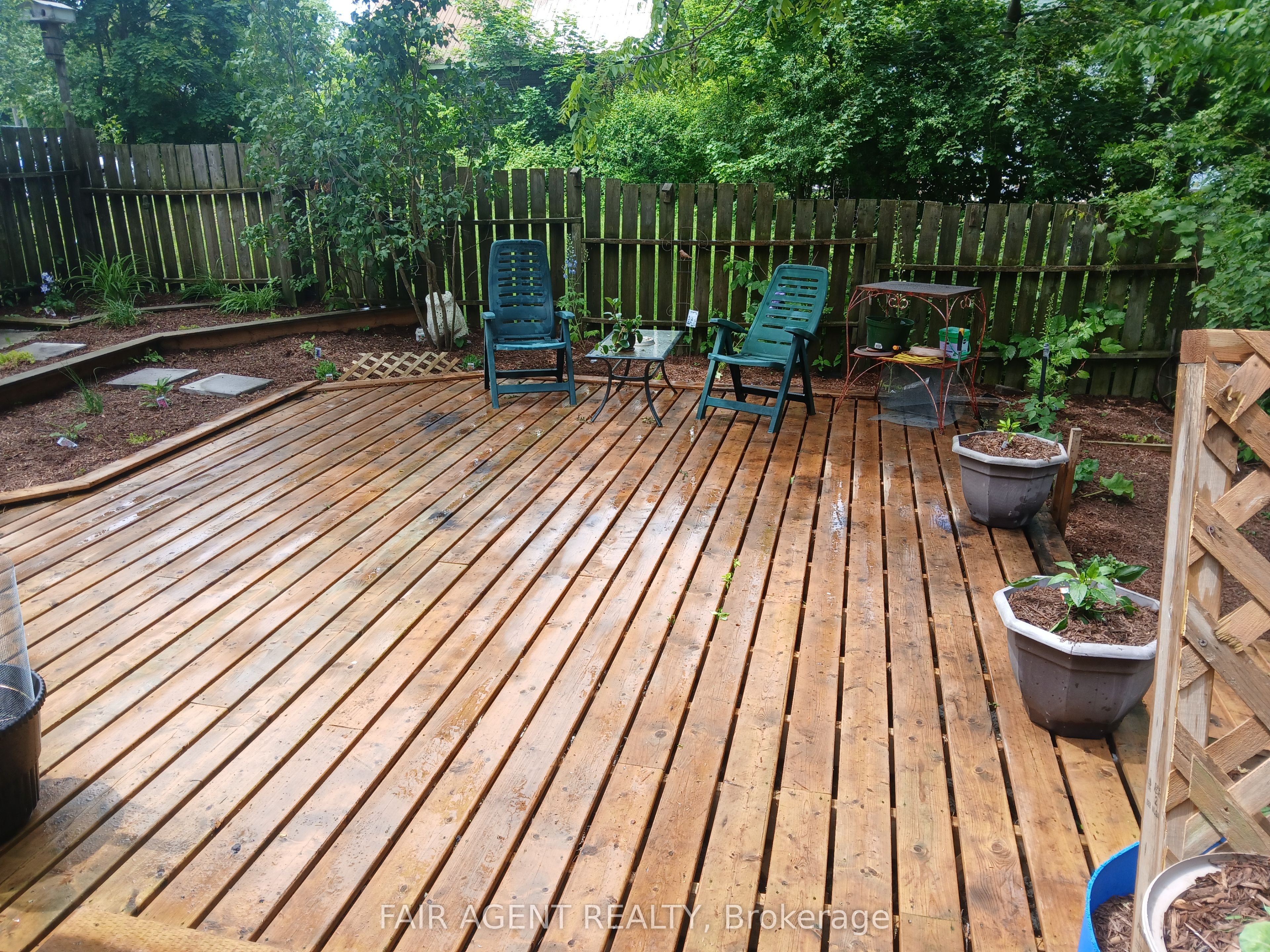 349 Stanley Street Property Photo 14