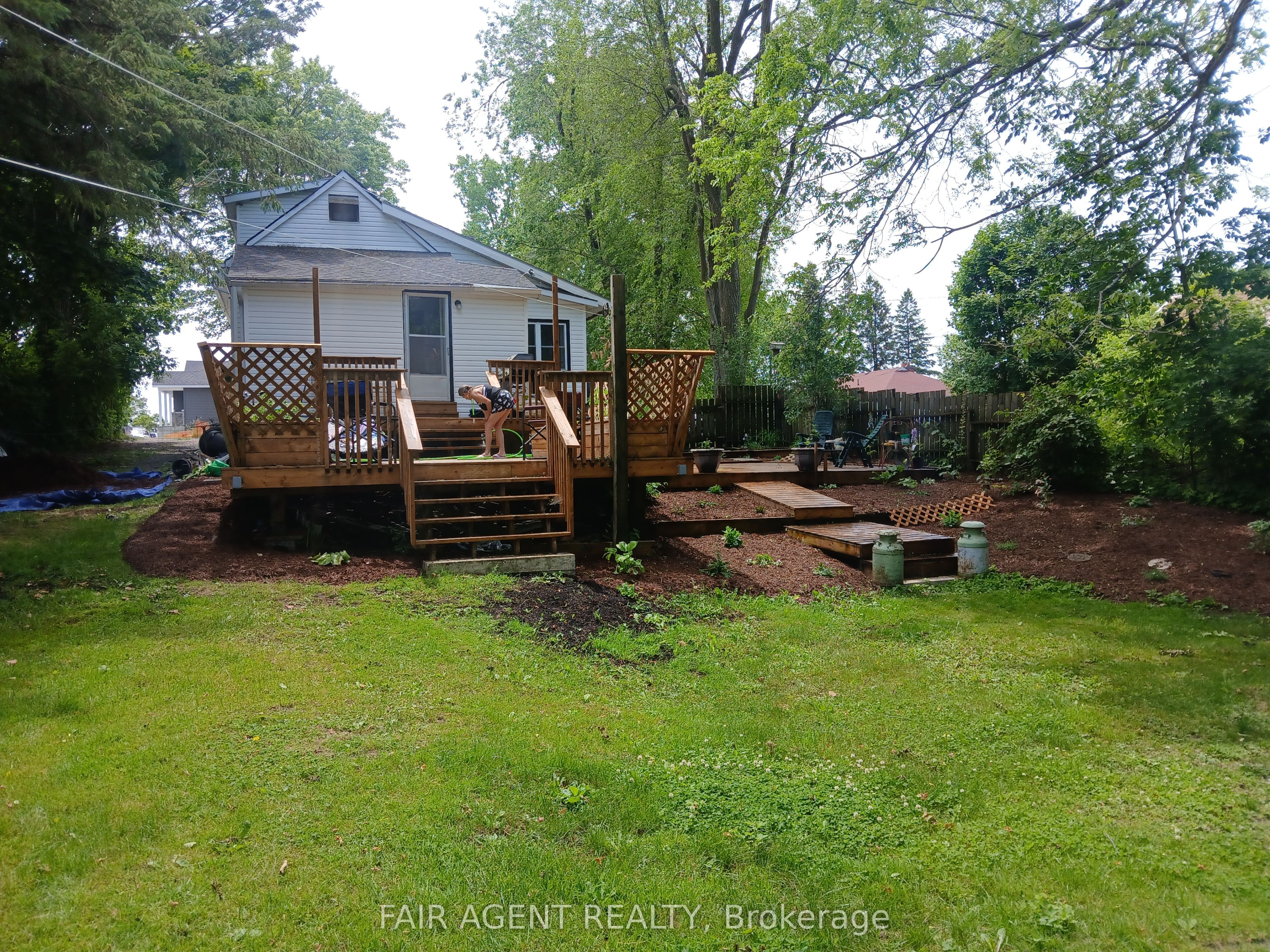 349 Stanley Street Property Photo 15