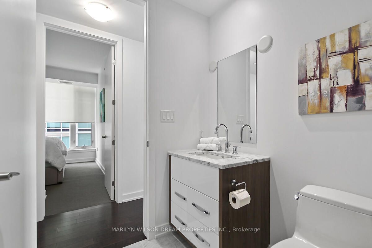 111 Champagne Avenue S 1101 Property Photo 27