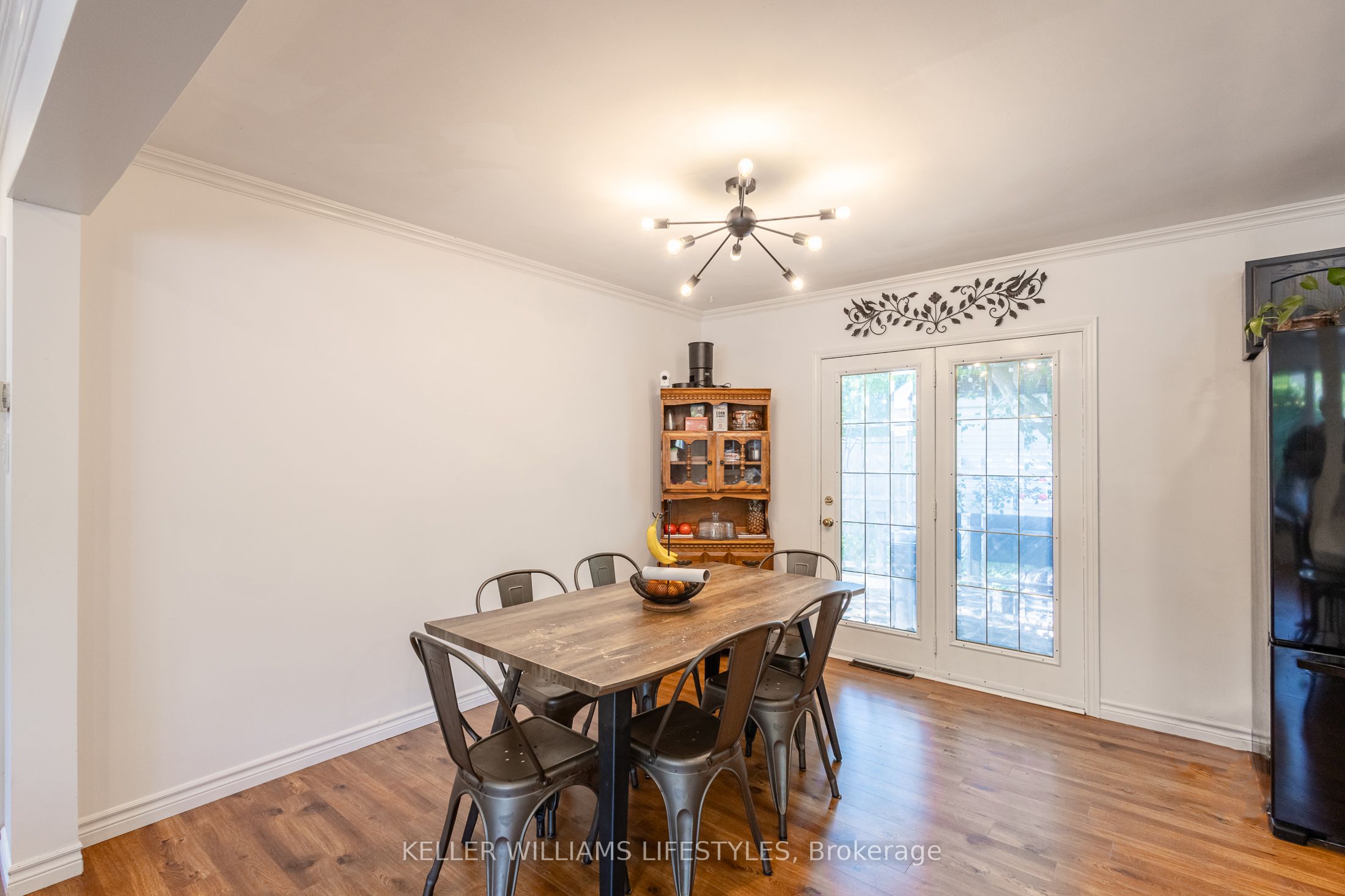 188 Cayley Street Property Photo 15