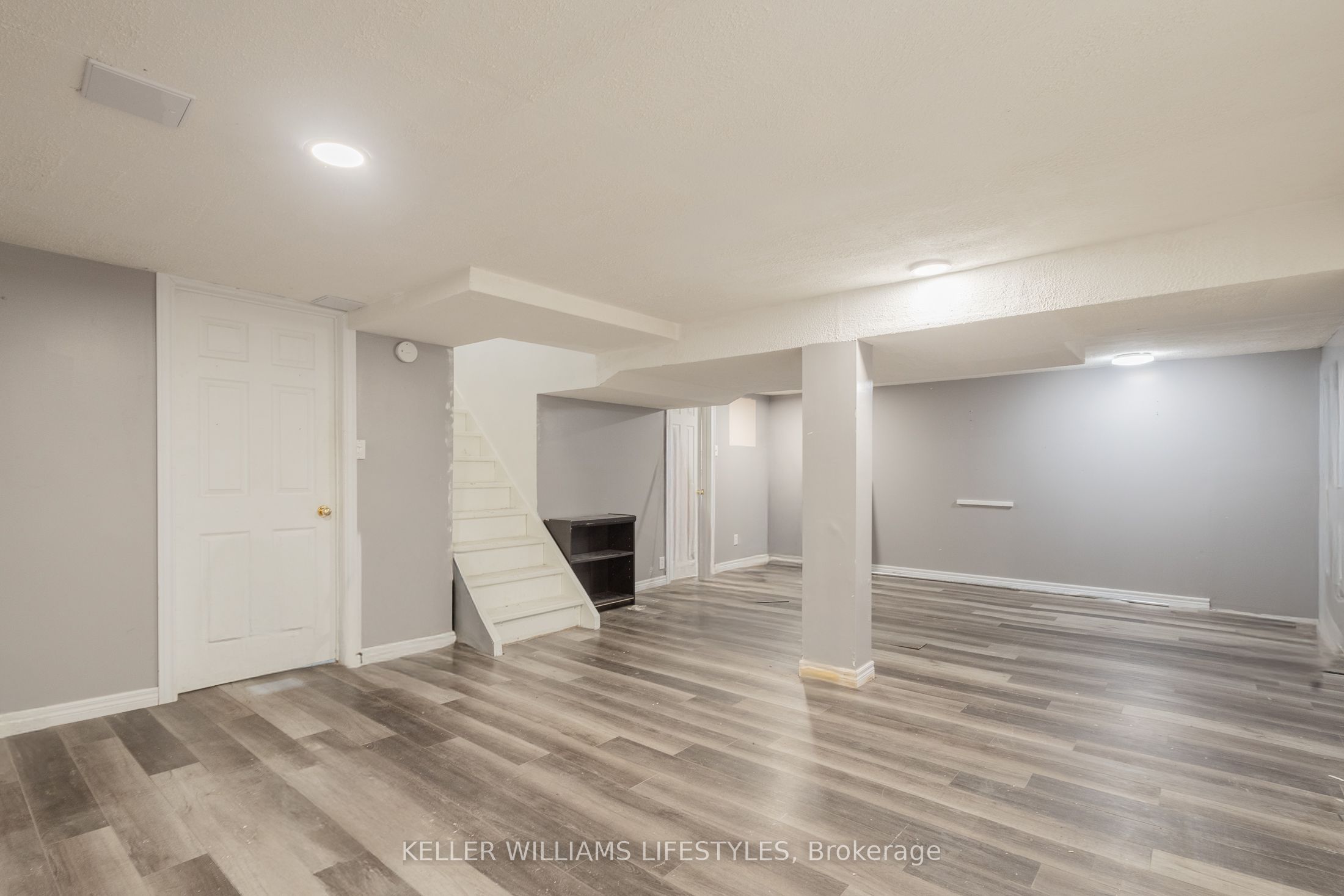 188 Cayley Street Property Photo 30