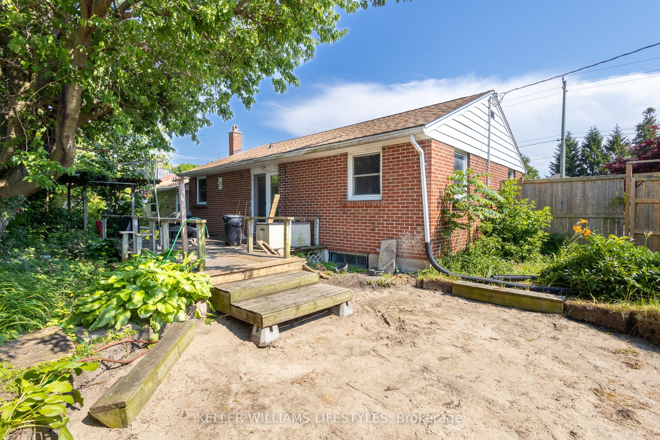 188 Cayley Street Property Photo 36