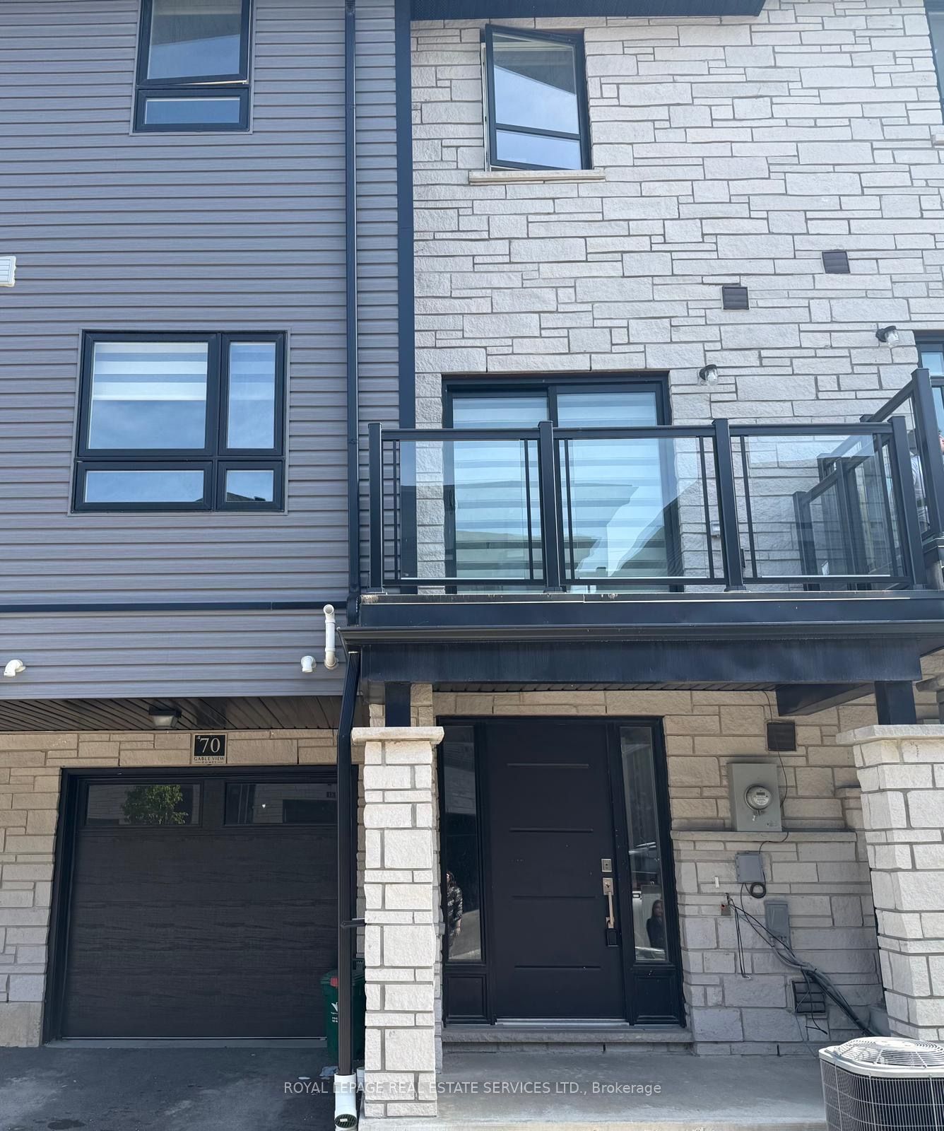 51 Sparrow Avenue 70 Property Photo 1