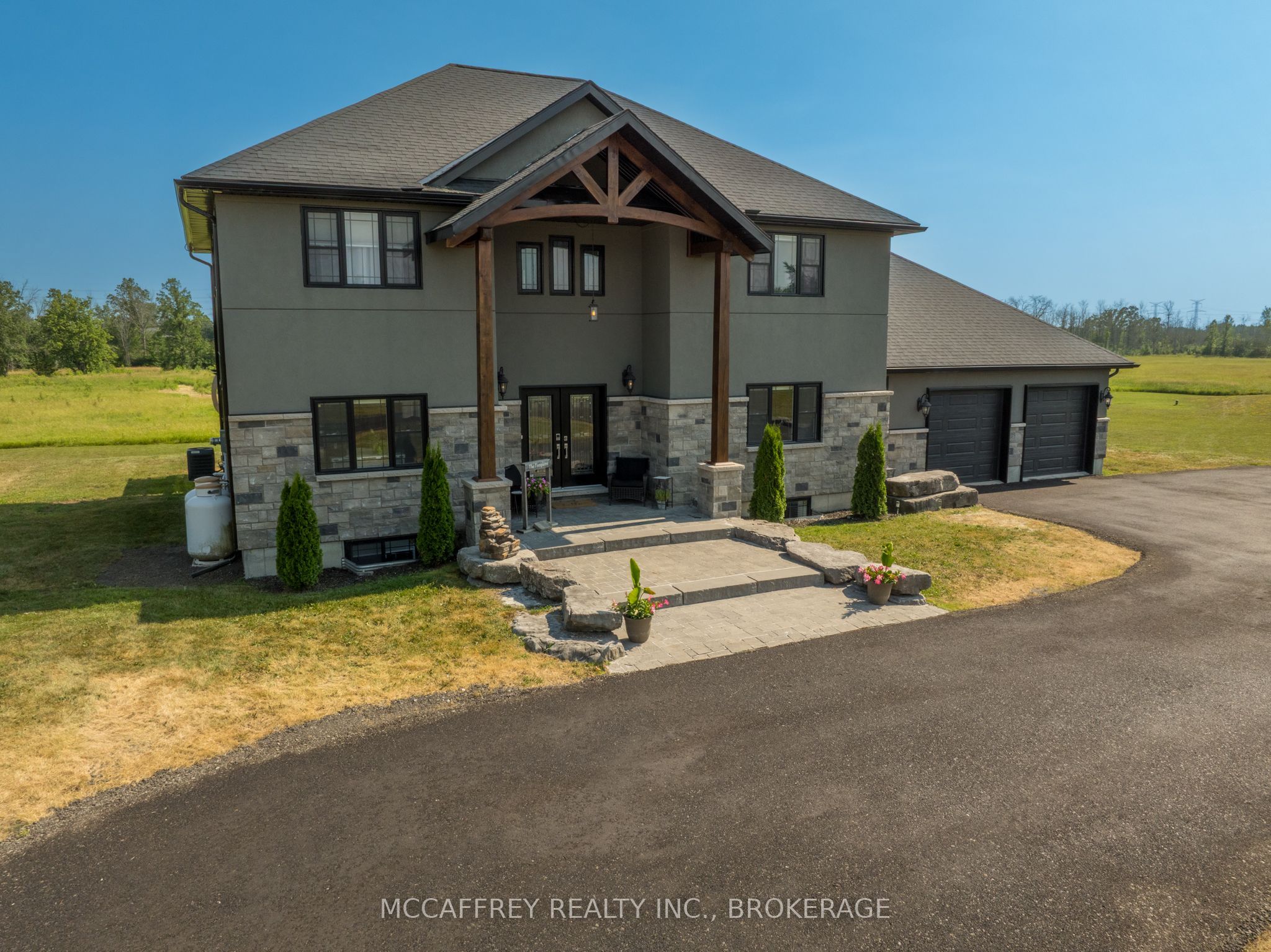 2572 Blessington Road Property Photo 1