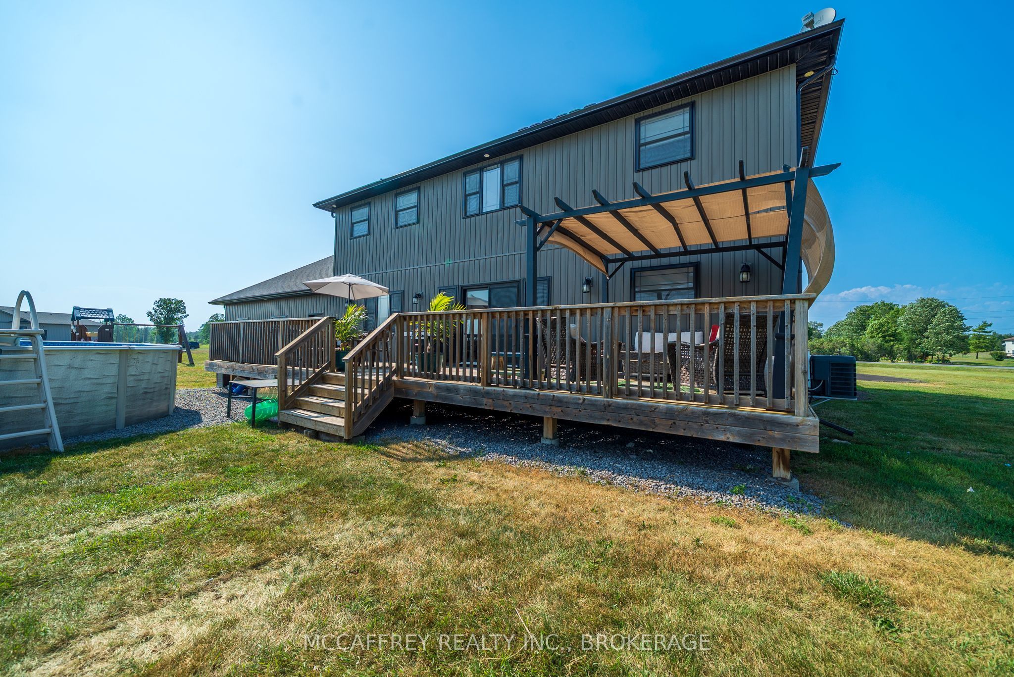 2572 Blessington Road Property Photo 3
