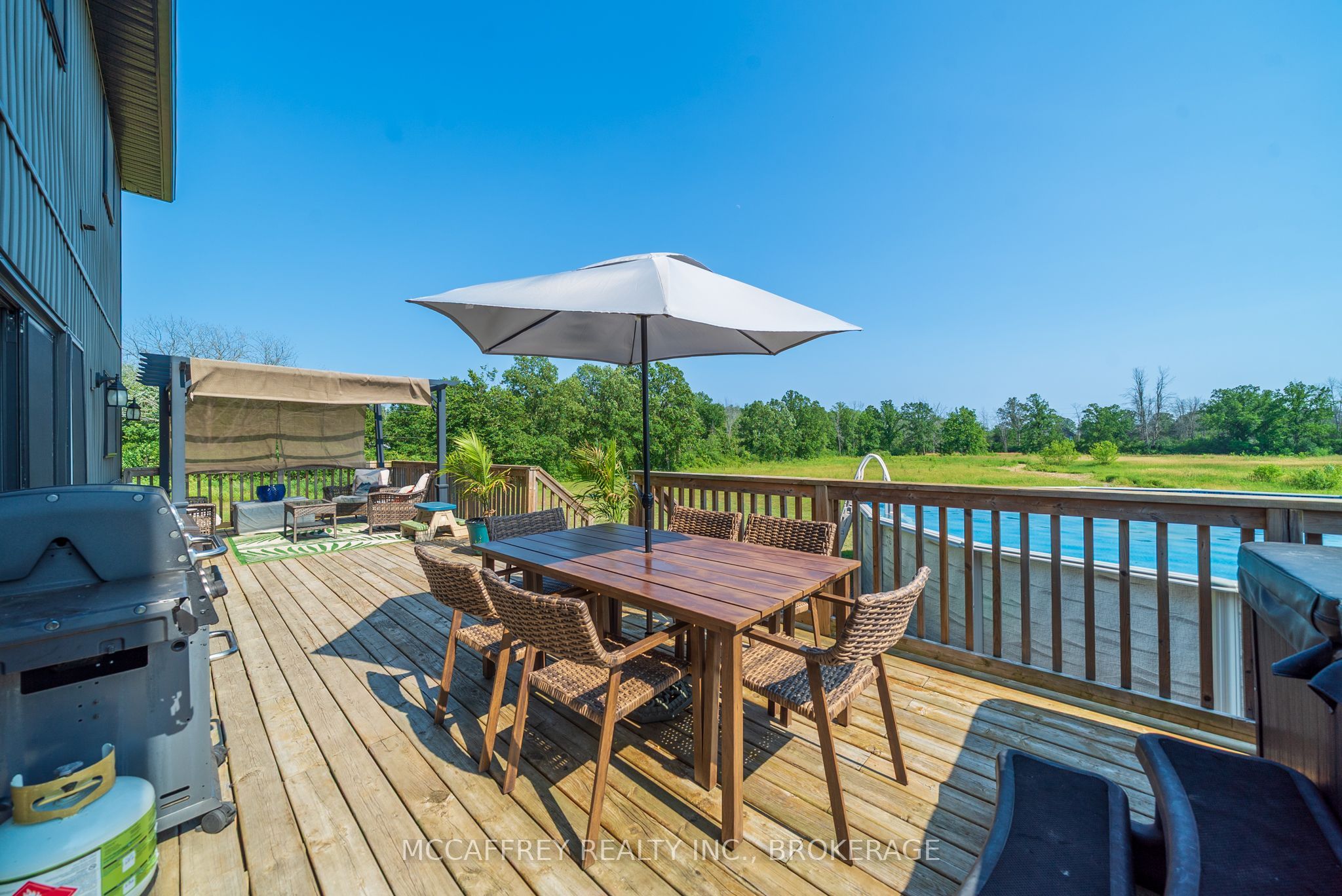 2572 Blessington Road Property Photo 5