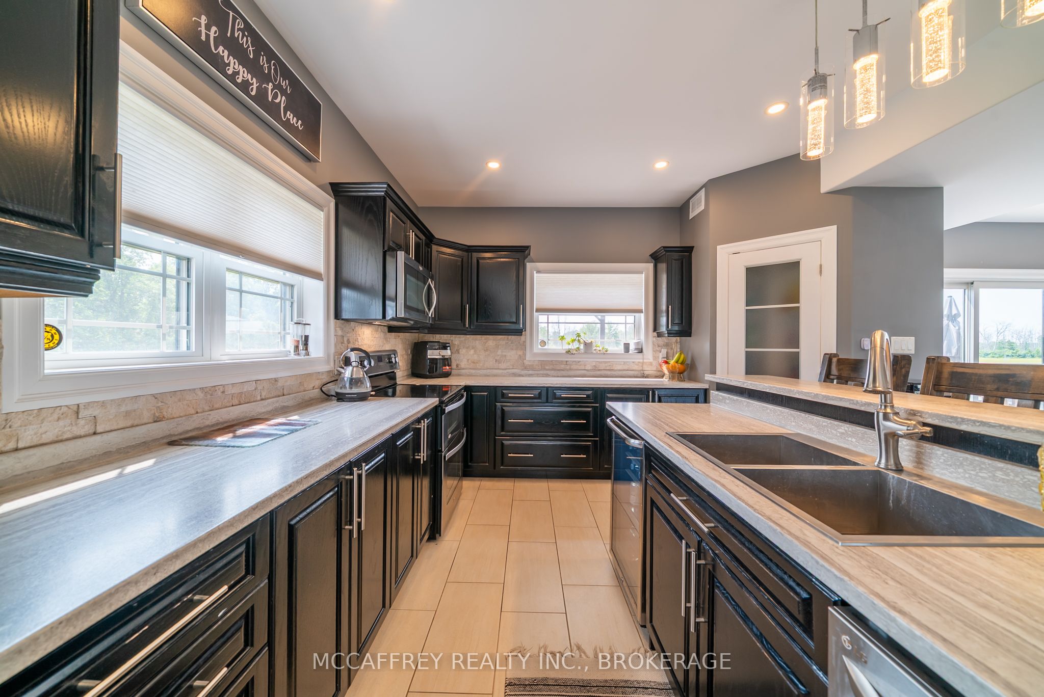 2572 Blessington Road Property Photo 16