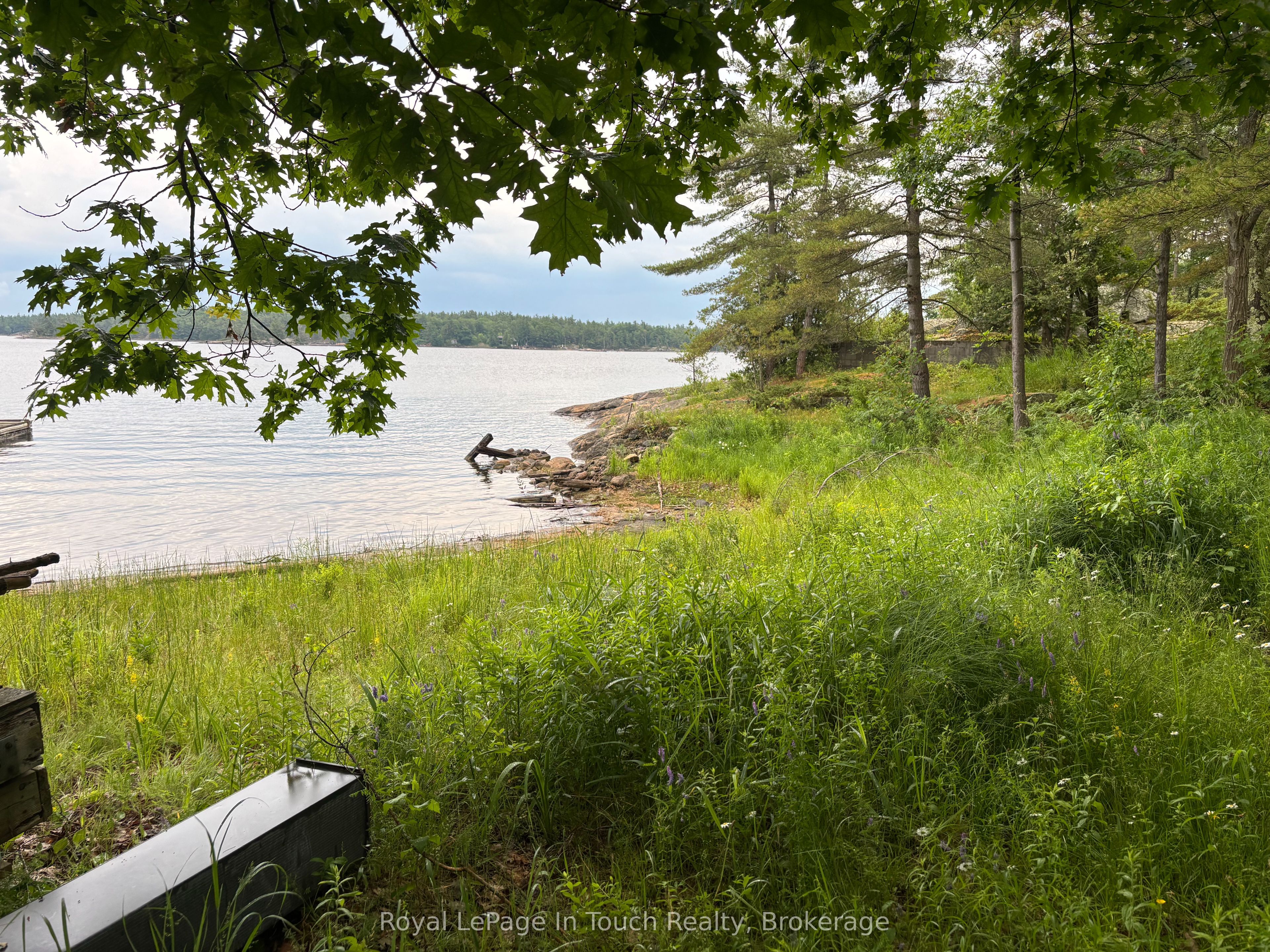 B415 Lot17 Bernyk Island Property Photo 3