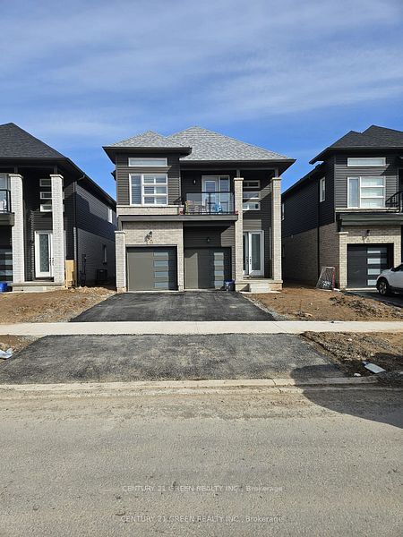 #upper Level - 63 Hildred Street Property Photo 1