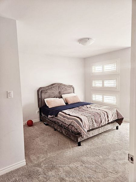 #upper Level - 63 Hildred Street Property Photo 17