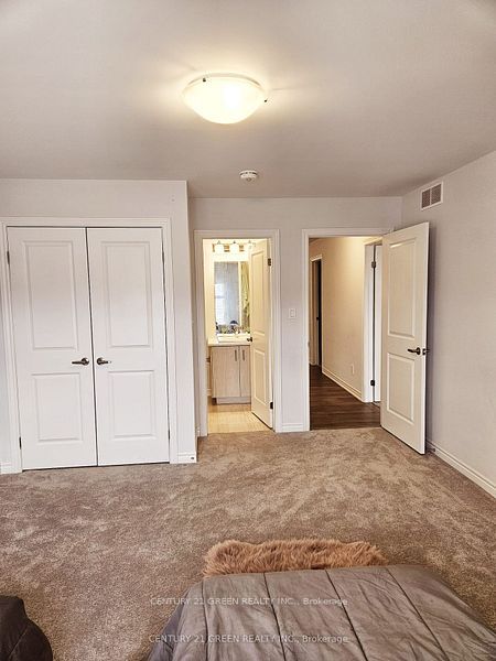 #upper Level - 63 Hildred Street Property Photo 26