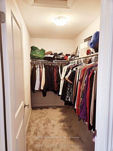 #upper Level - 63 Hildred Street Property Photo 27