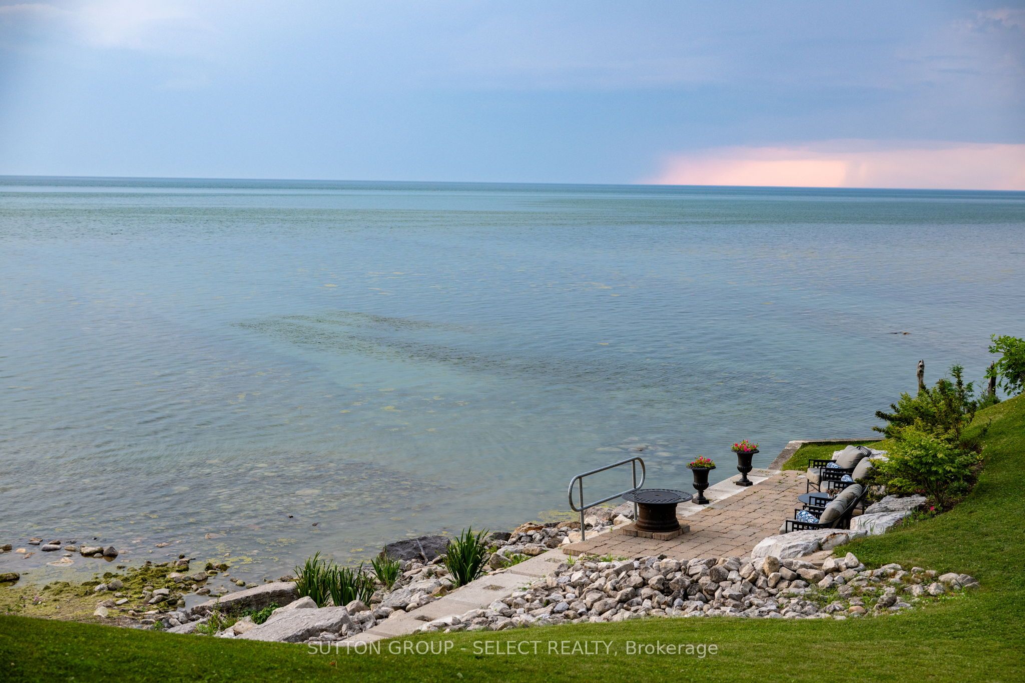5284 Cliff Road Property Photo 33