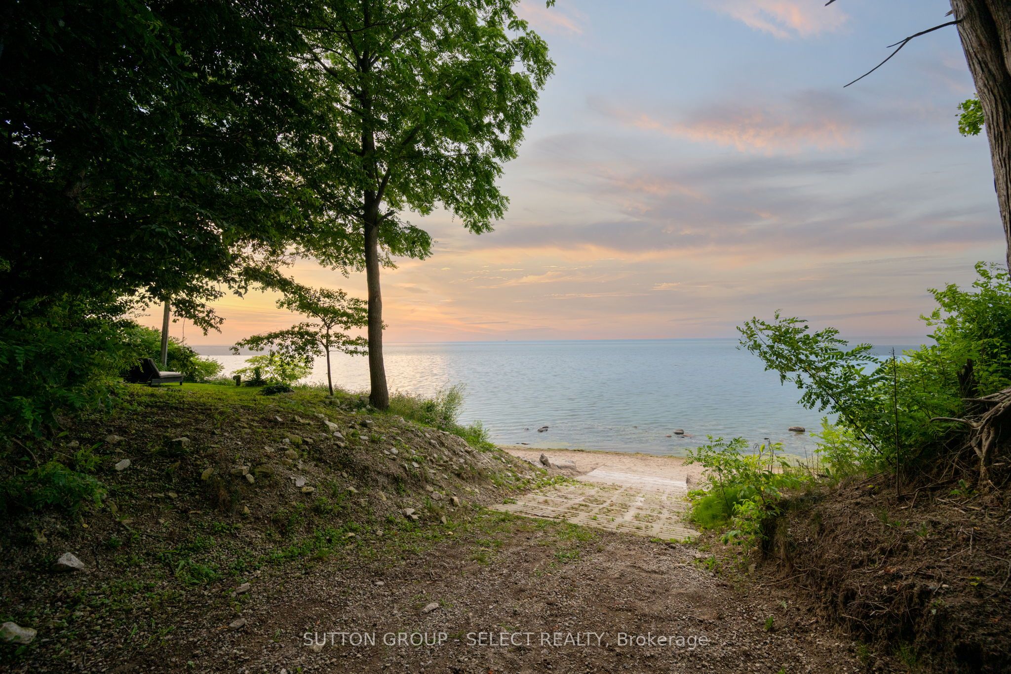 5284 Cliff Road Property Photo 37