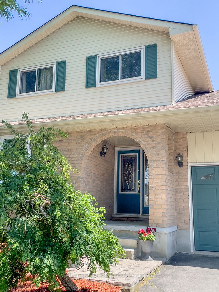 9 Morris Drive Property Photo 2