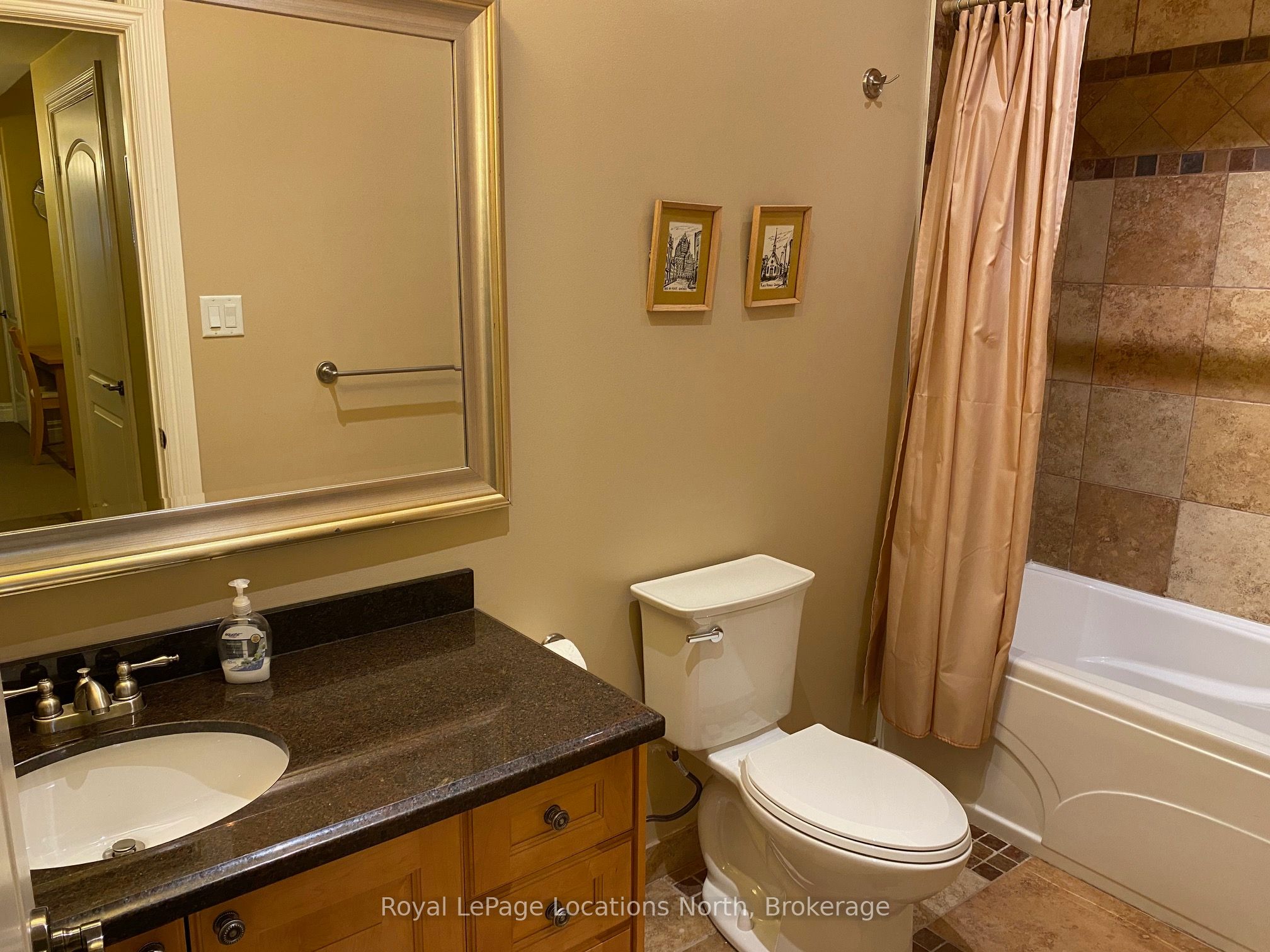 212 Snowbridge Way Property Photo 4