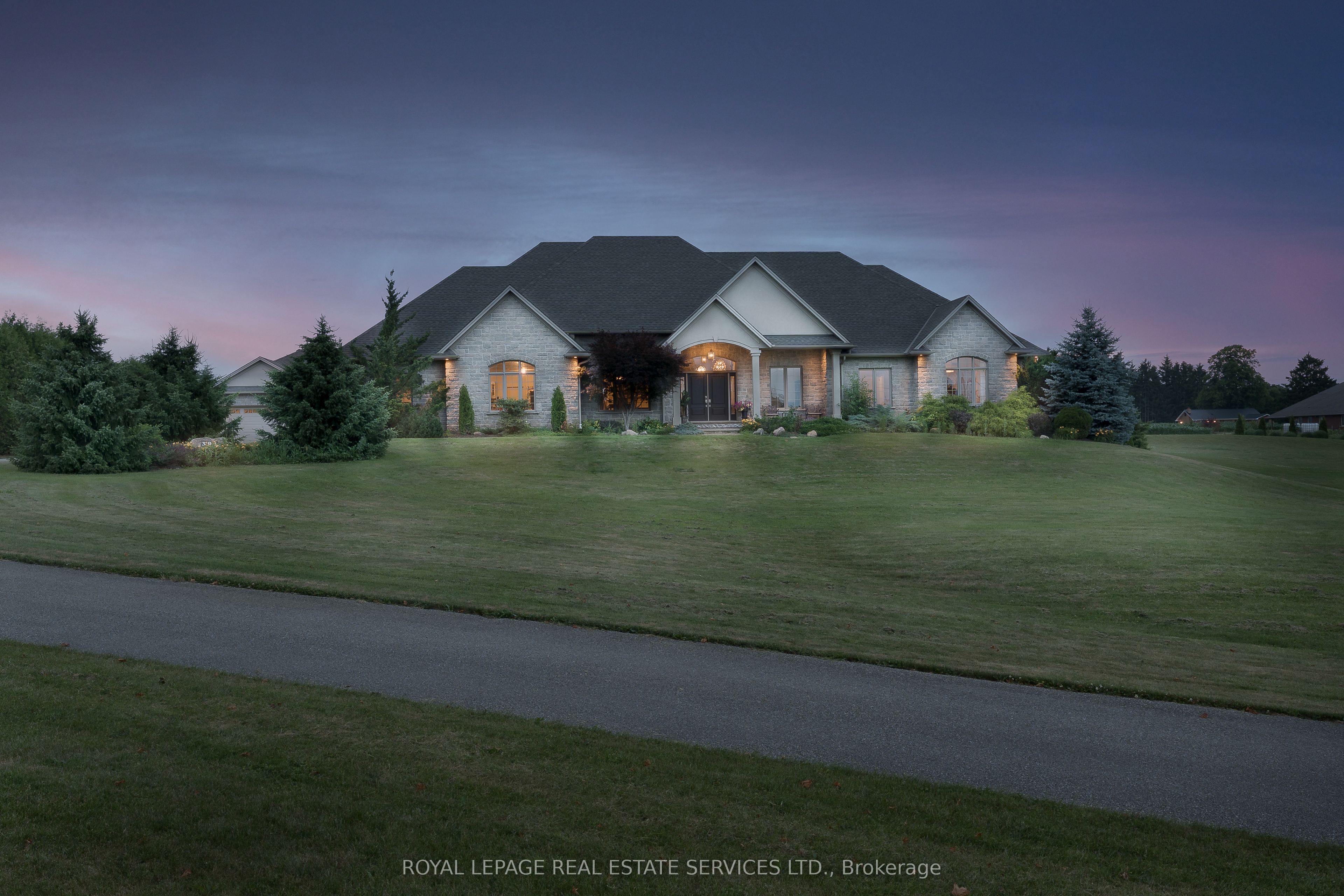 391 Robinson Road Property Photo 1