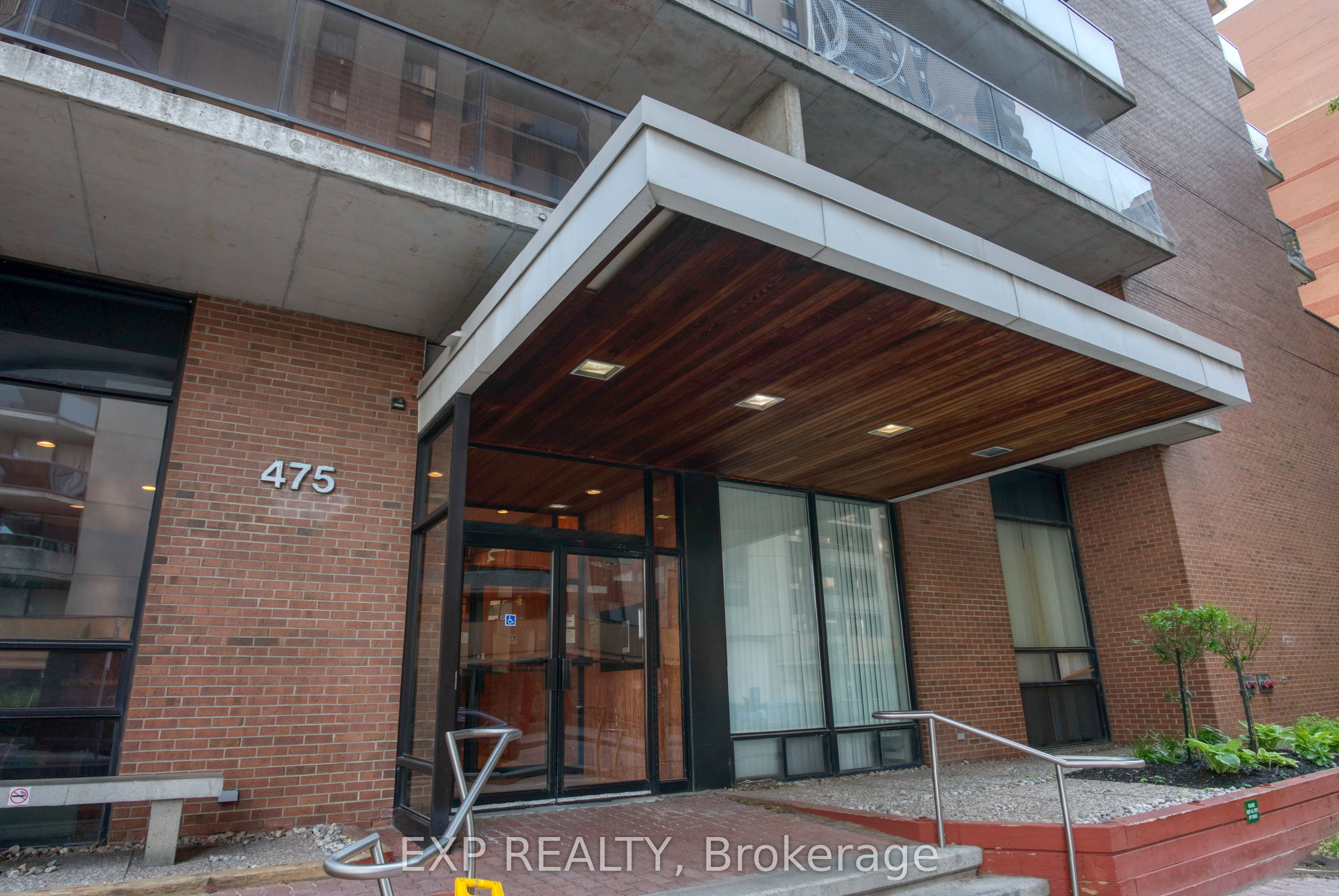 #204 - 475 Laurier Avenue Property Photo 1