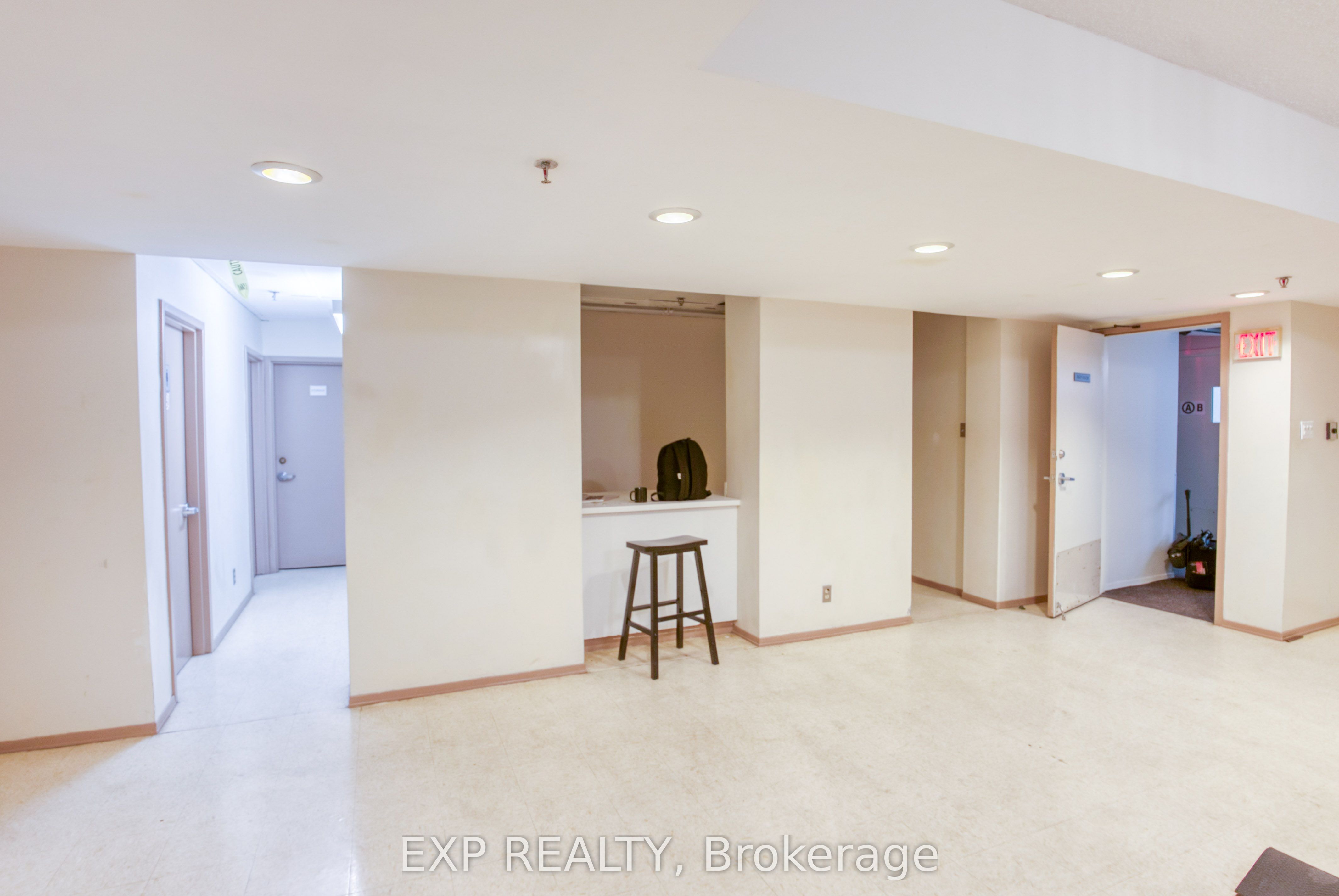 #204 - 475 Laurier Avenue Property Photo 6