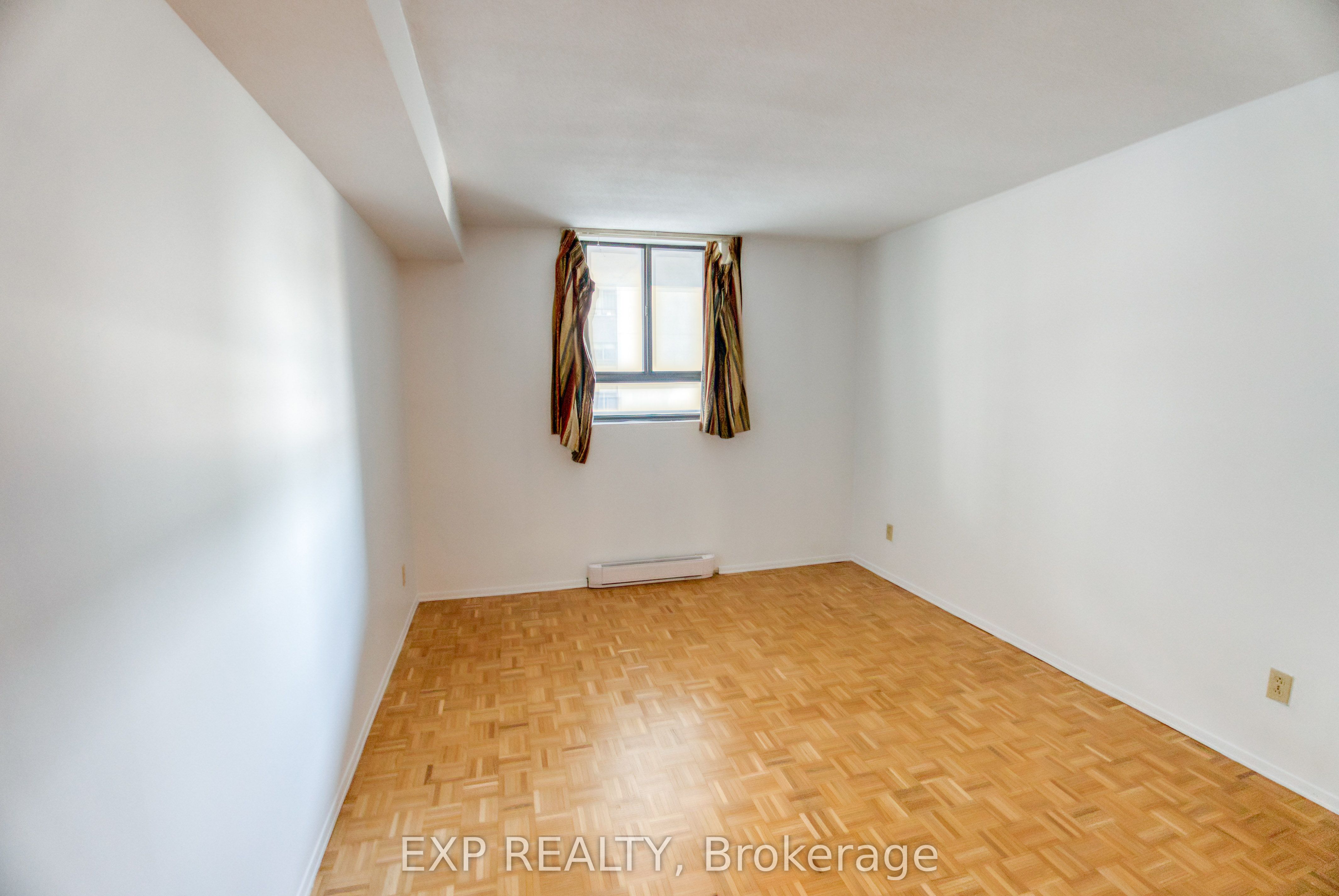 #204 - 475 Laurier Avenue Property Photo 20