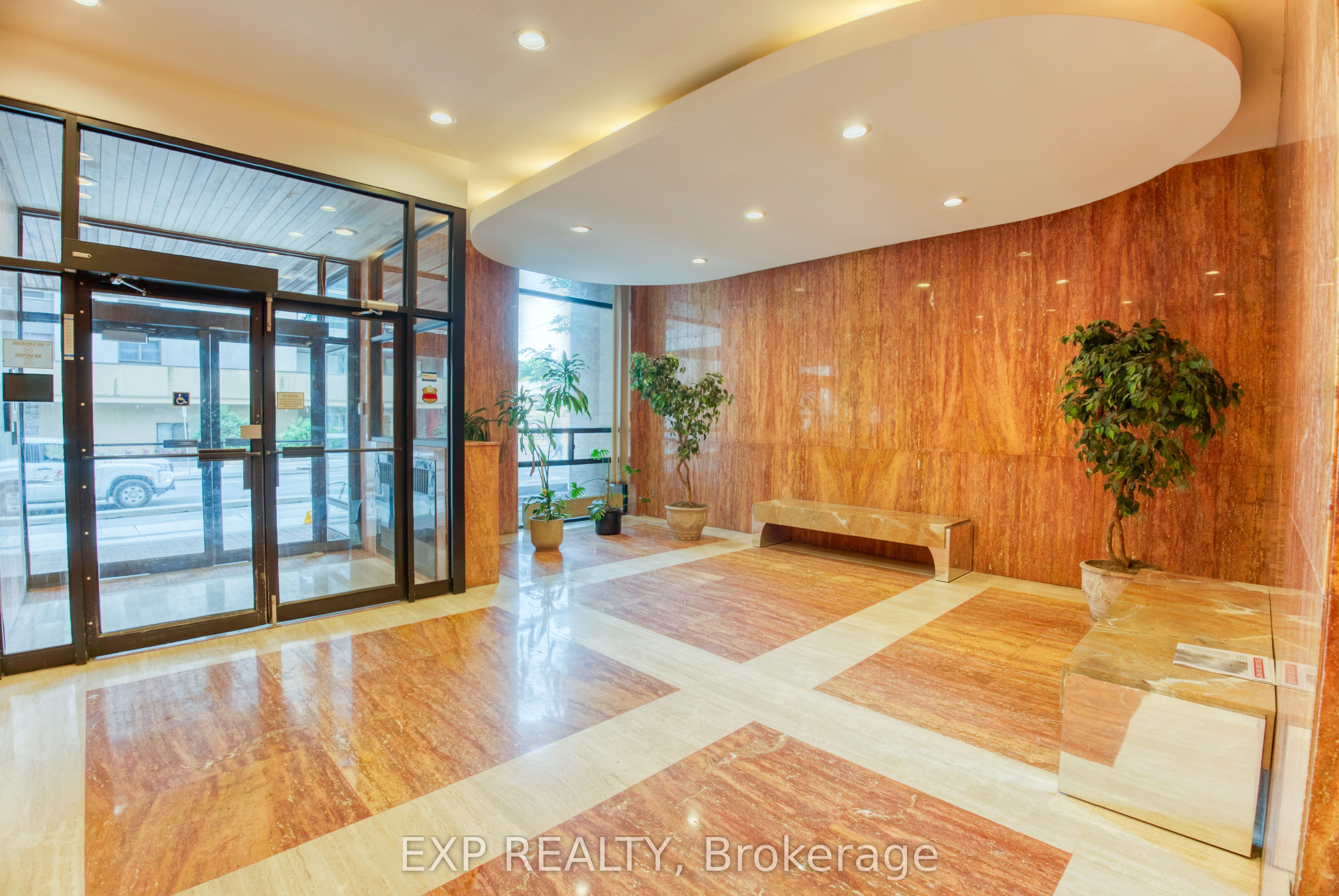 #204 - 475 Laurier Avenue Property Photo 22