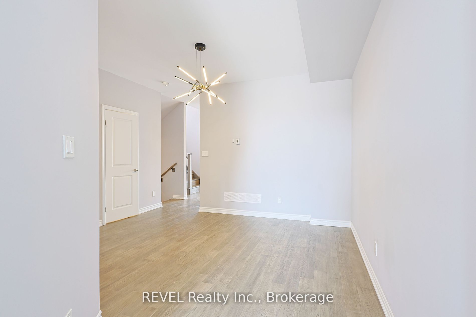 139 Caroline Street Property Photo 8