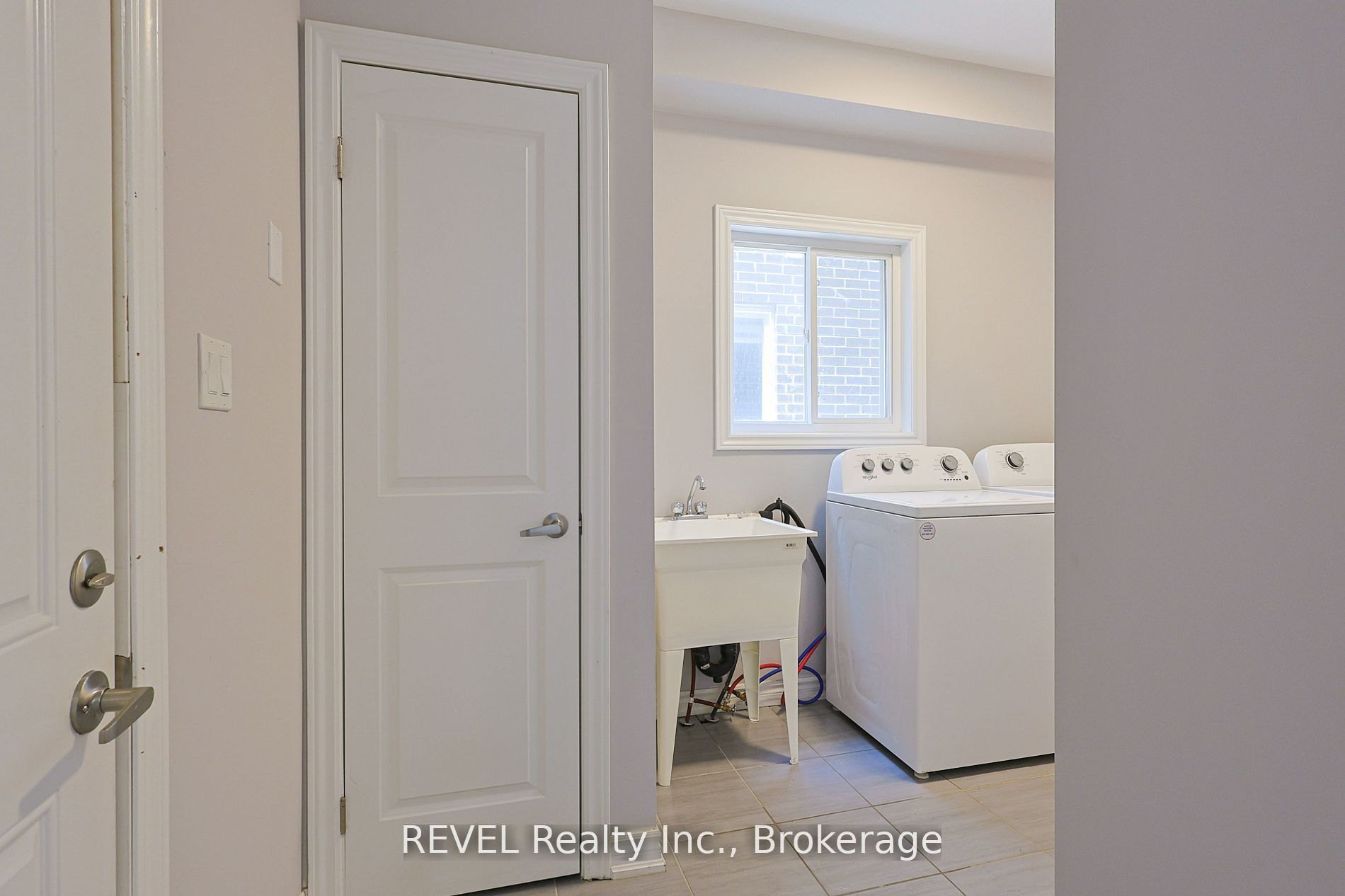 139 Caroline Street Property Photo 14