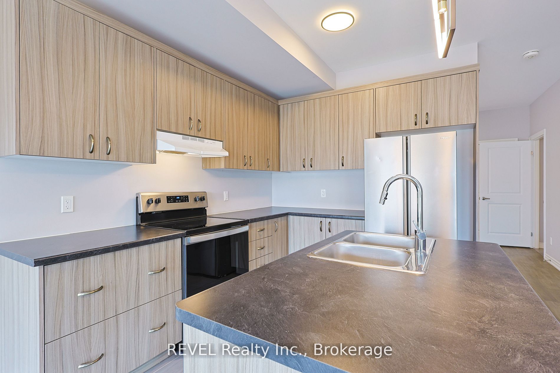 139 Caroline Street Property Photo 18