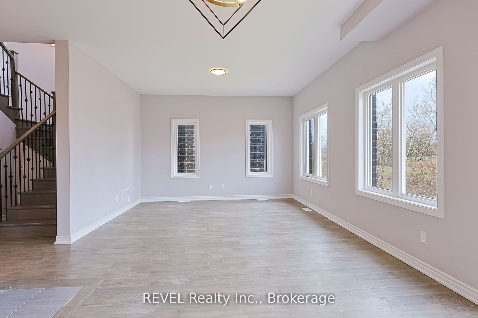 139 Caroline Street Property Photo 24