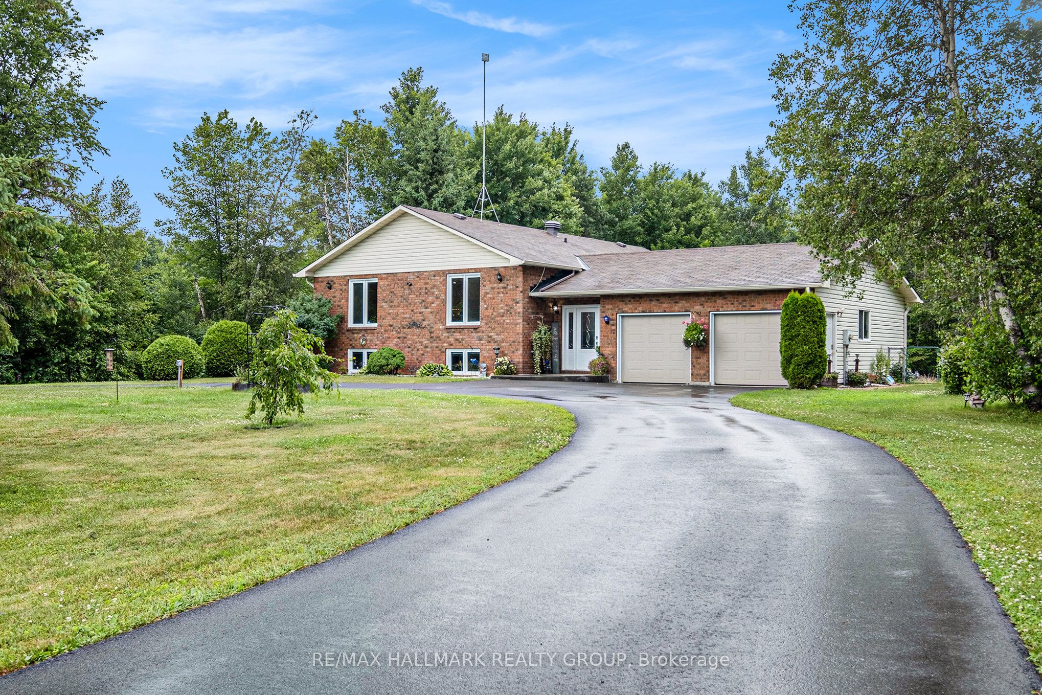 65 Beaver Lane Property Photo 1