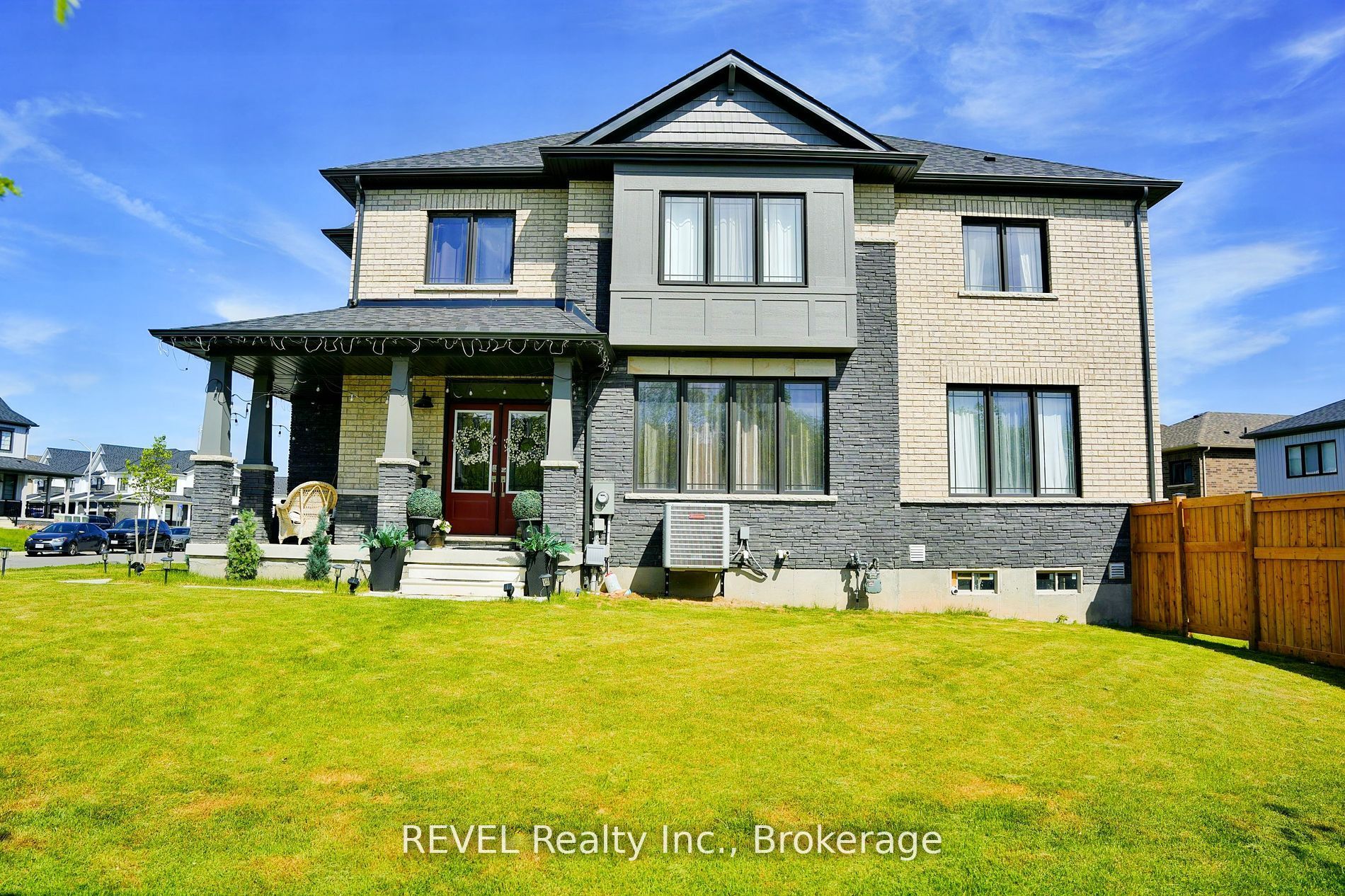 167 Stern Drive Property Photo 4