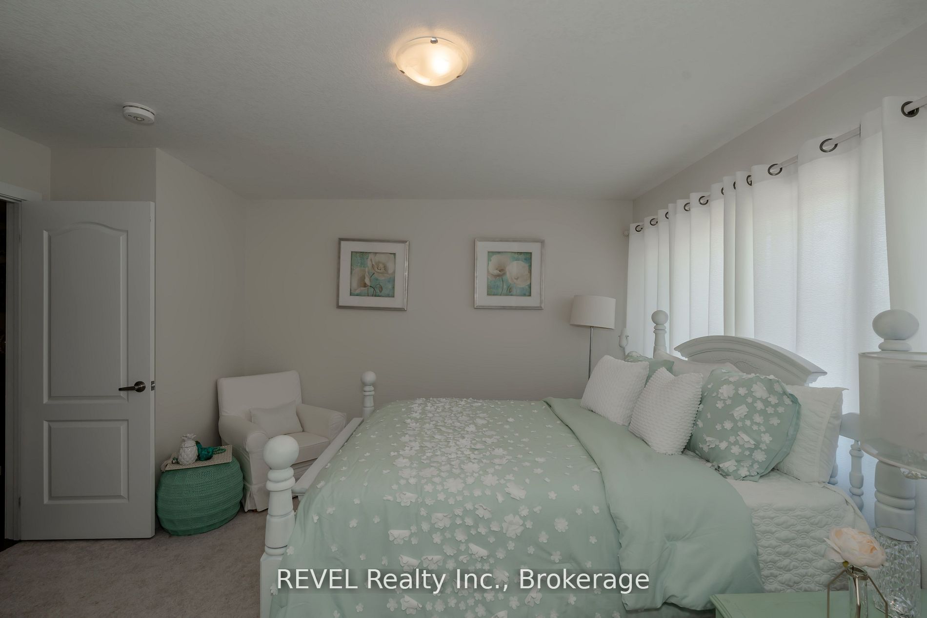 167 Stern Drive Property Photo 32