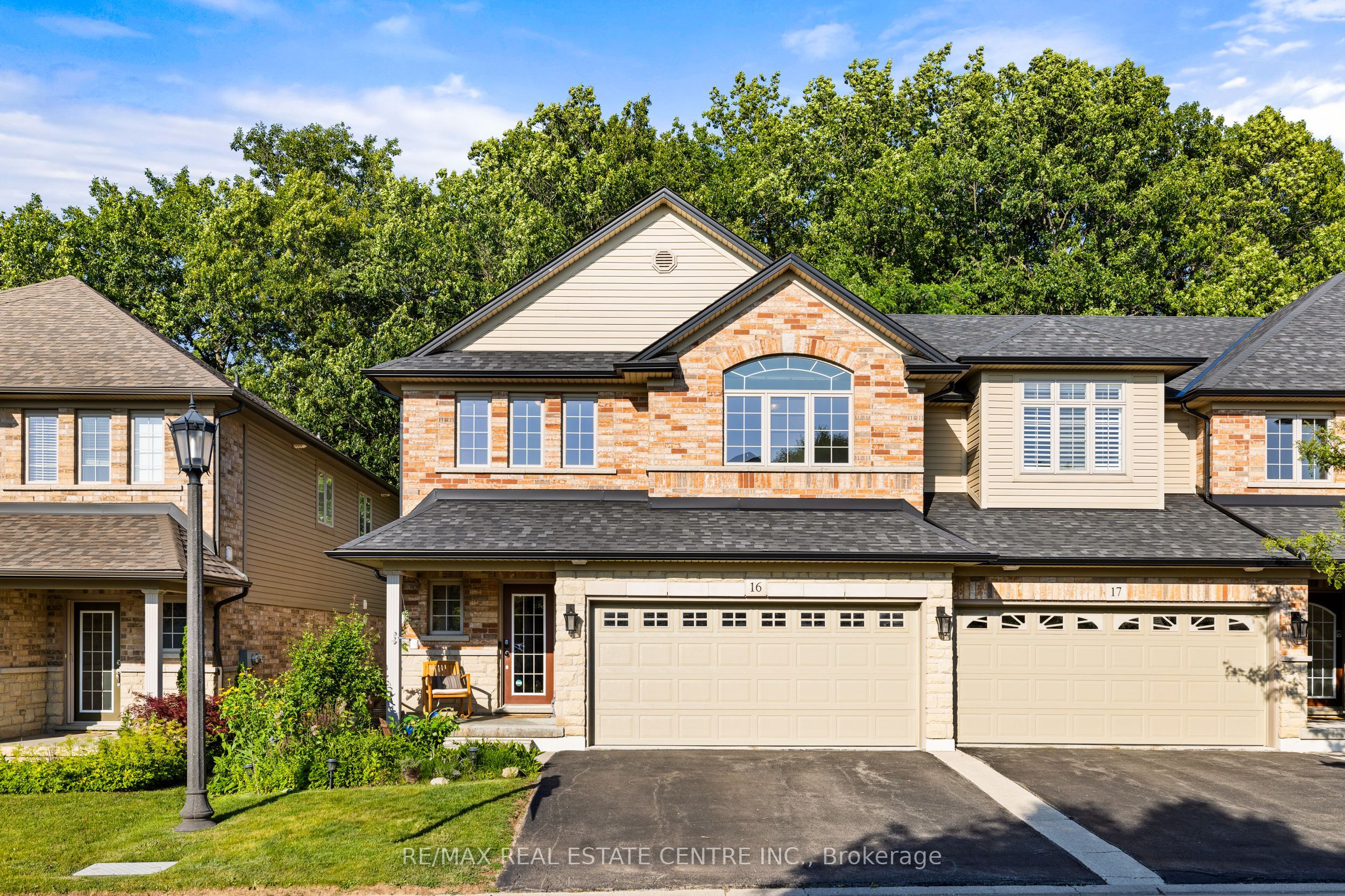 441 Stonehenge Drive 16 Property Photo 1