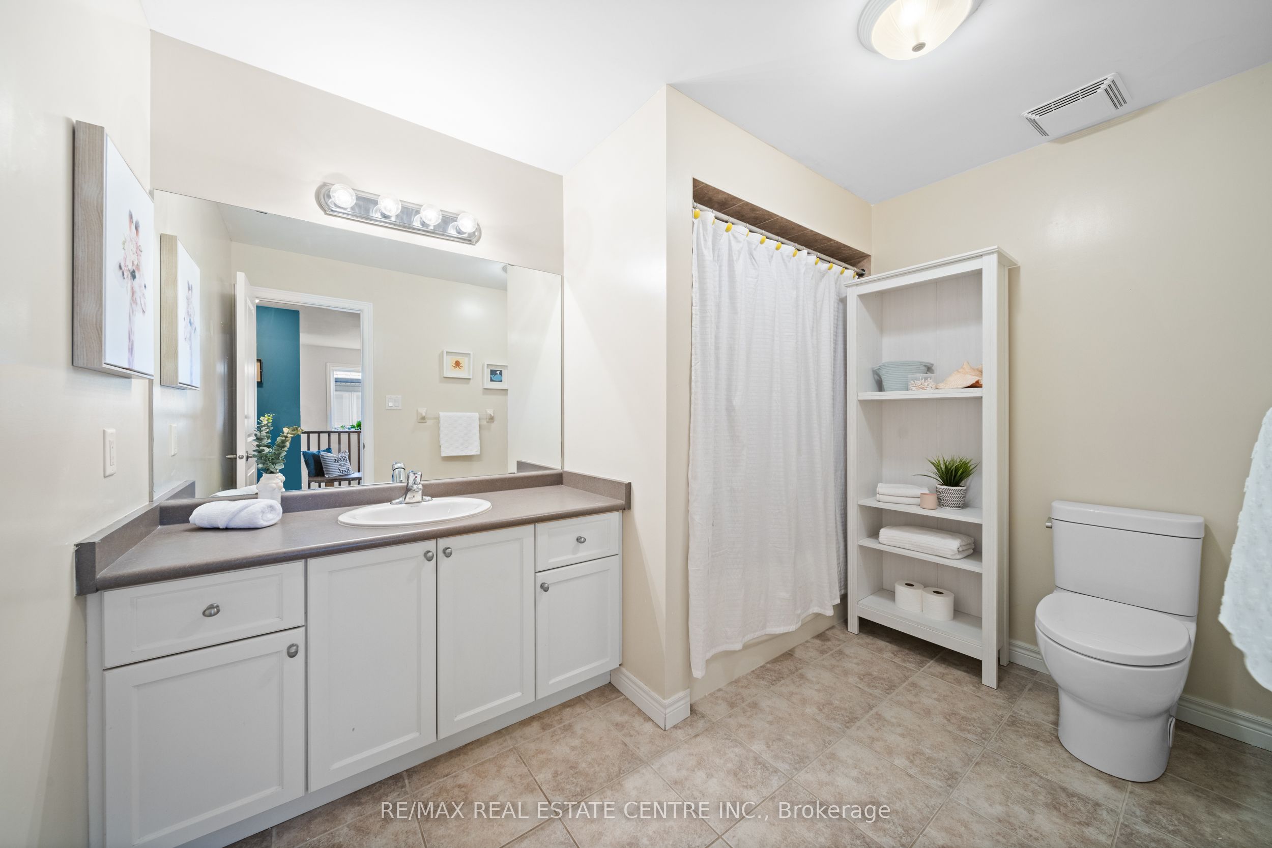 441 Stonehenge Drive 16 Property Photo 43