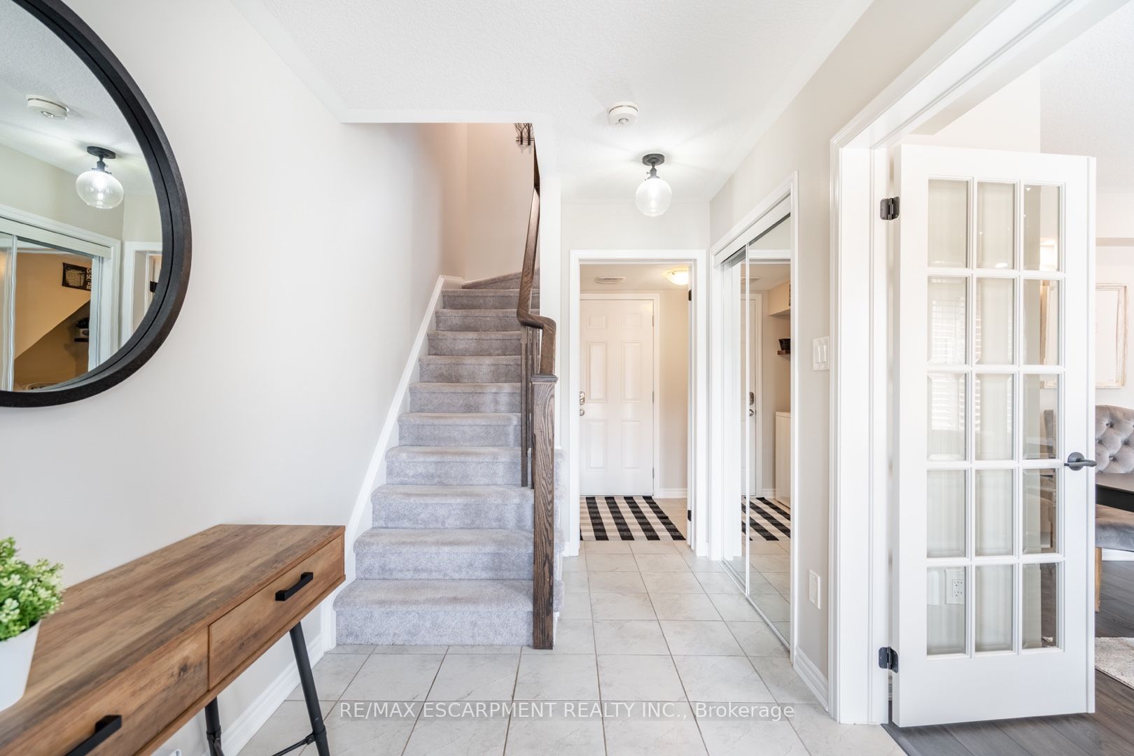 230 Avonsyde Boulevard 15 Property Photo 9