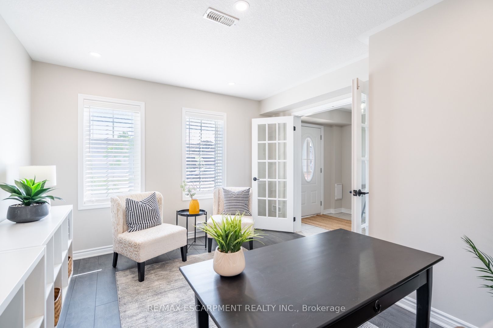 230 Avonsyde Boulevard 15 Property Photo 13