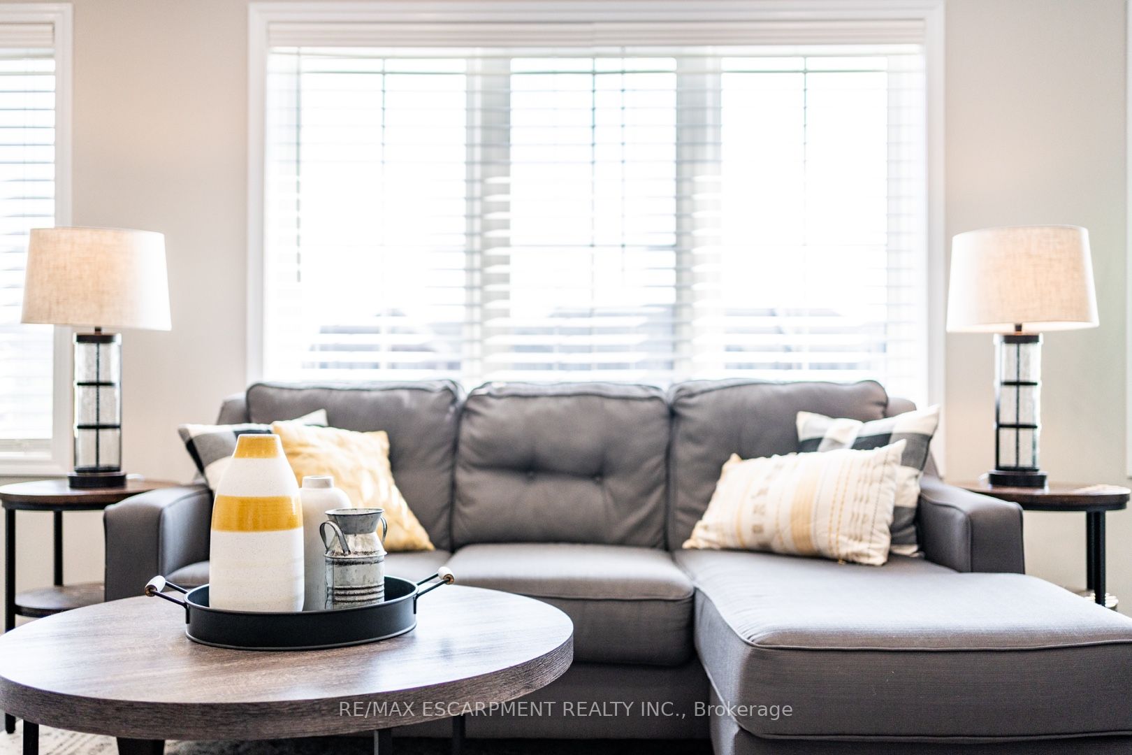 230 Avonsyde Boulevard 15 Property Photo 15