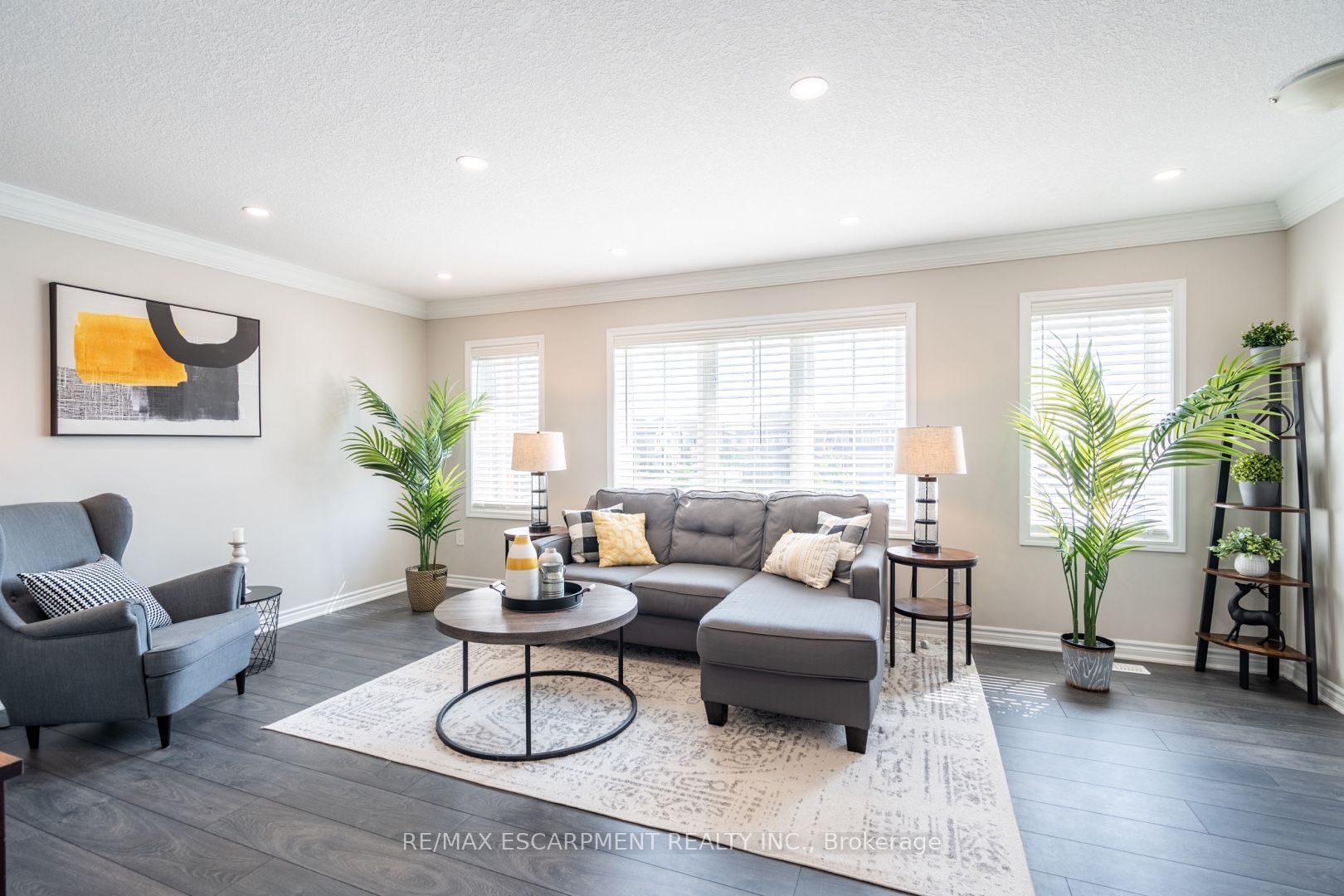 230 Avonsyde Boulevard 15 Property Photo 17