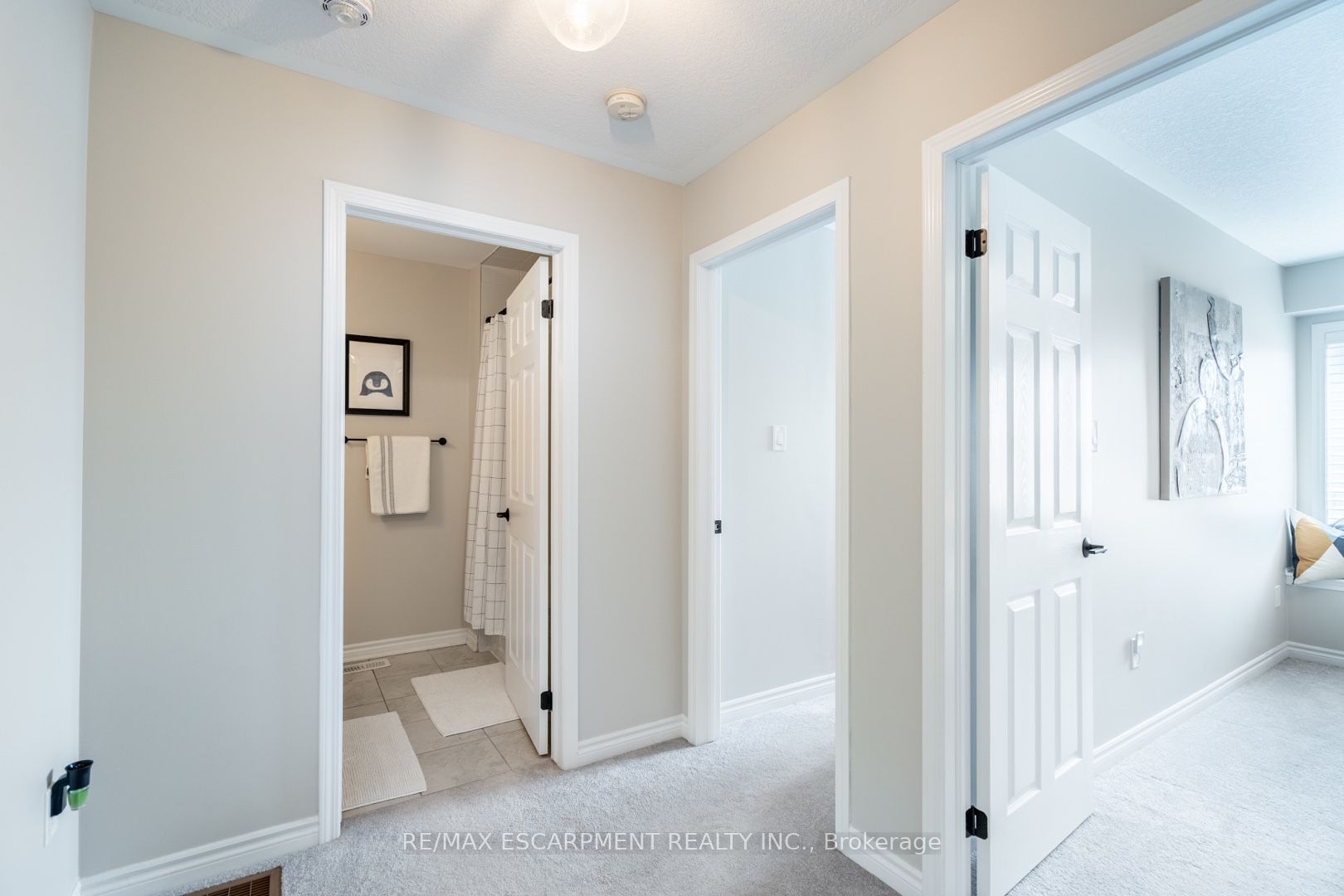 230 Avonsyde Boulevard 15 Property Photo 27