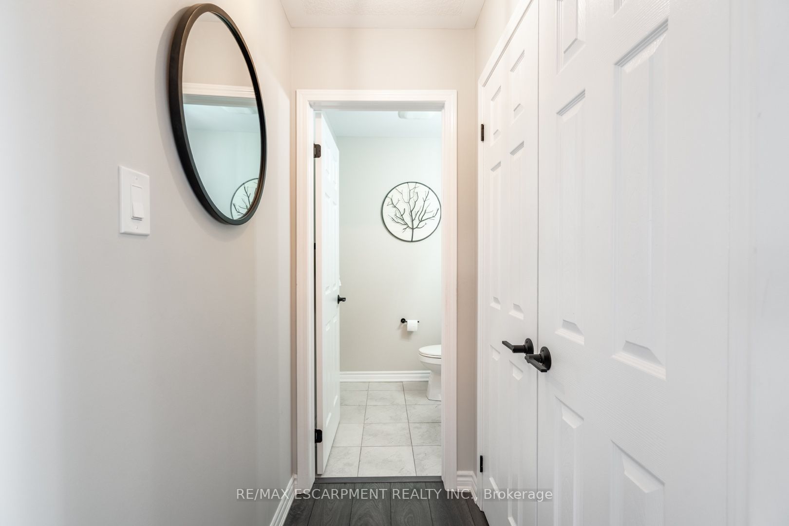 230 Avonsyde Boulevard 15 Property Photo 35