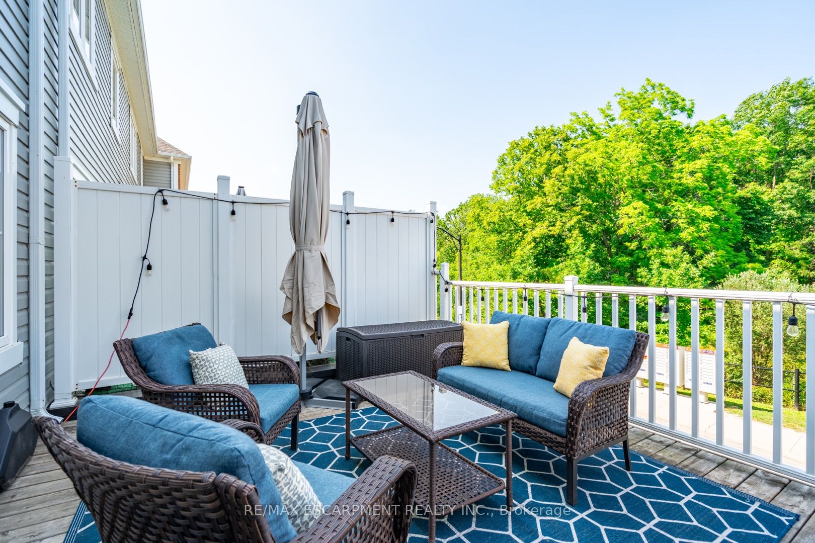 230 Avonsyde Boulevard 15 Property Photo 38