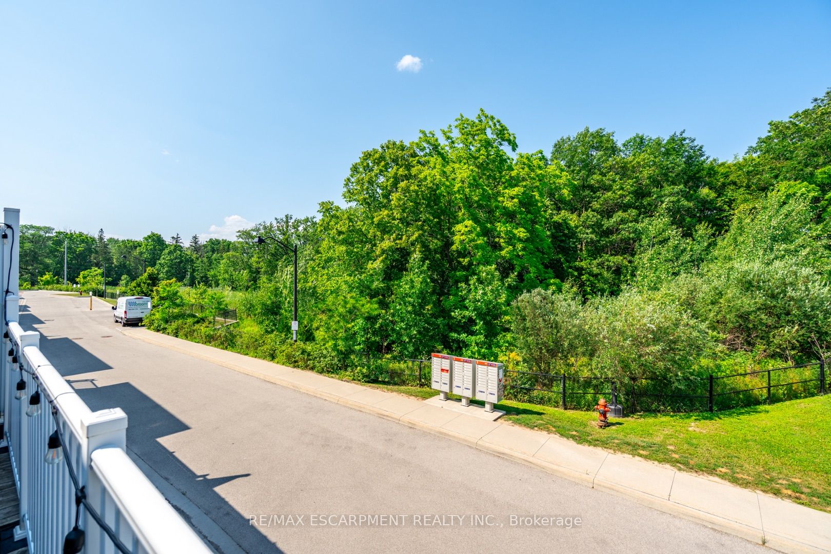 230 Avonsyde Boulevard 15 Property Photo 41