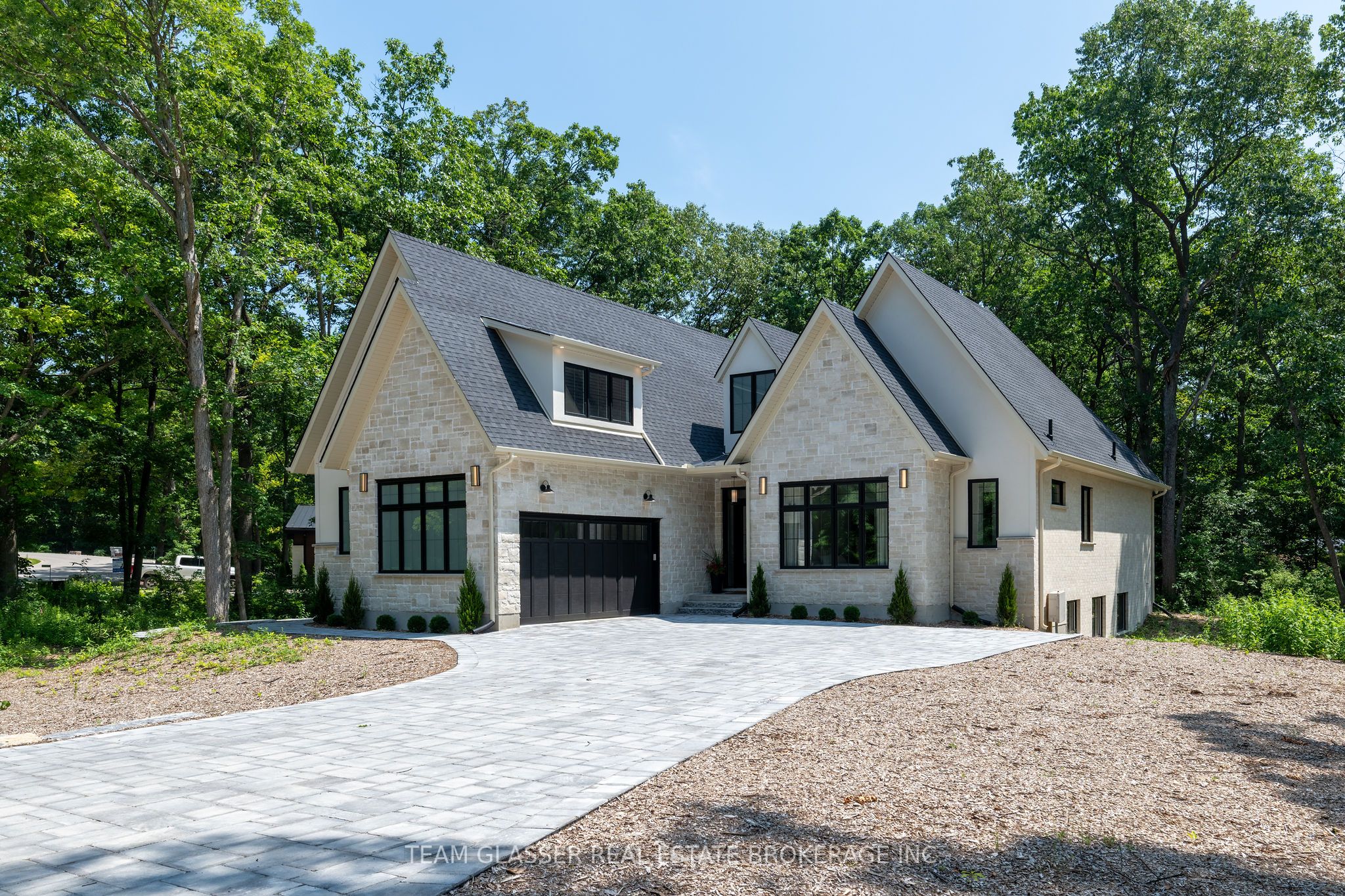 10099 Pinery Bluffs Road Property Photo 1