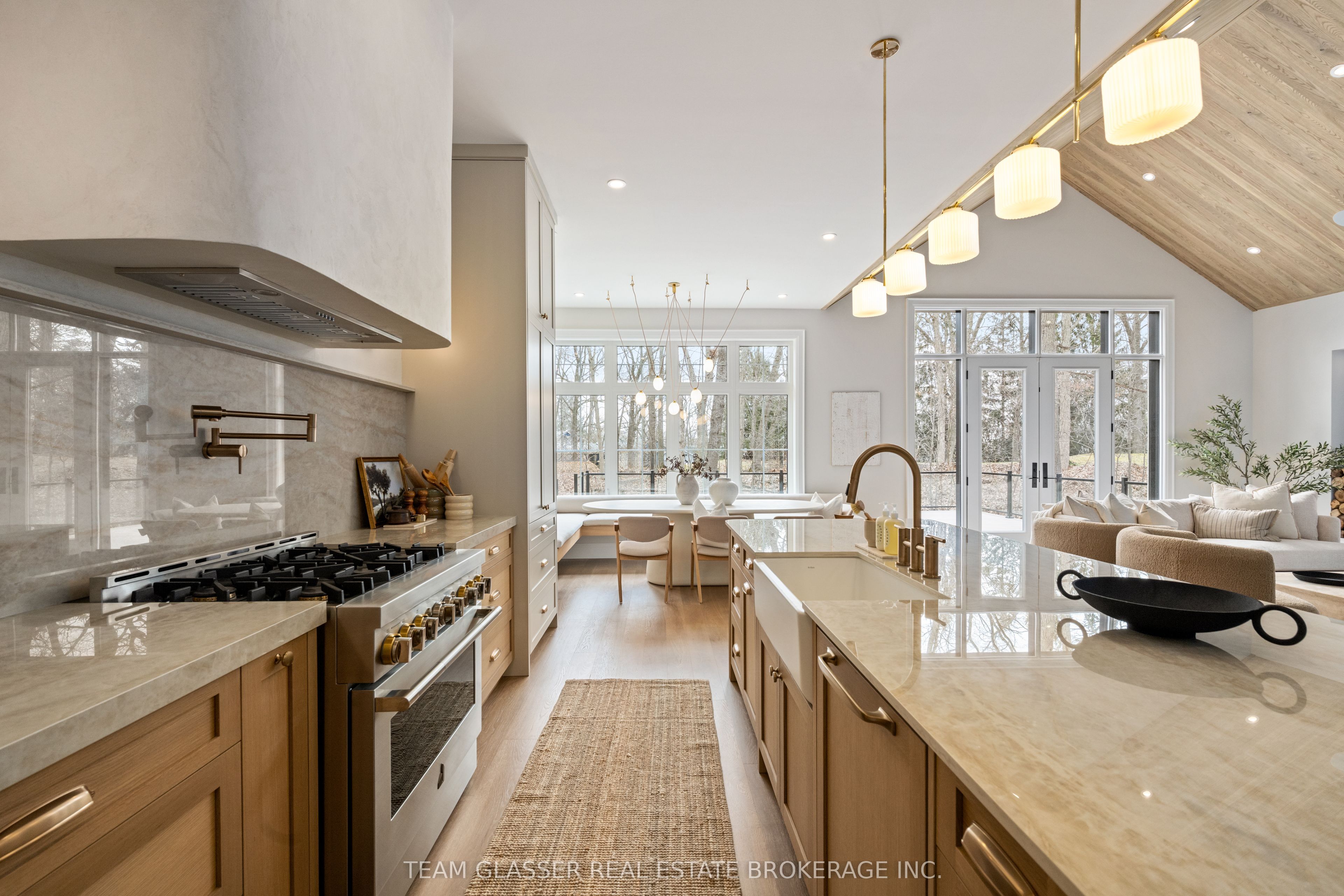 10099 Pinery Bluffs Road Property Photo 14