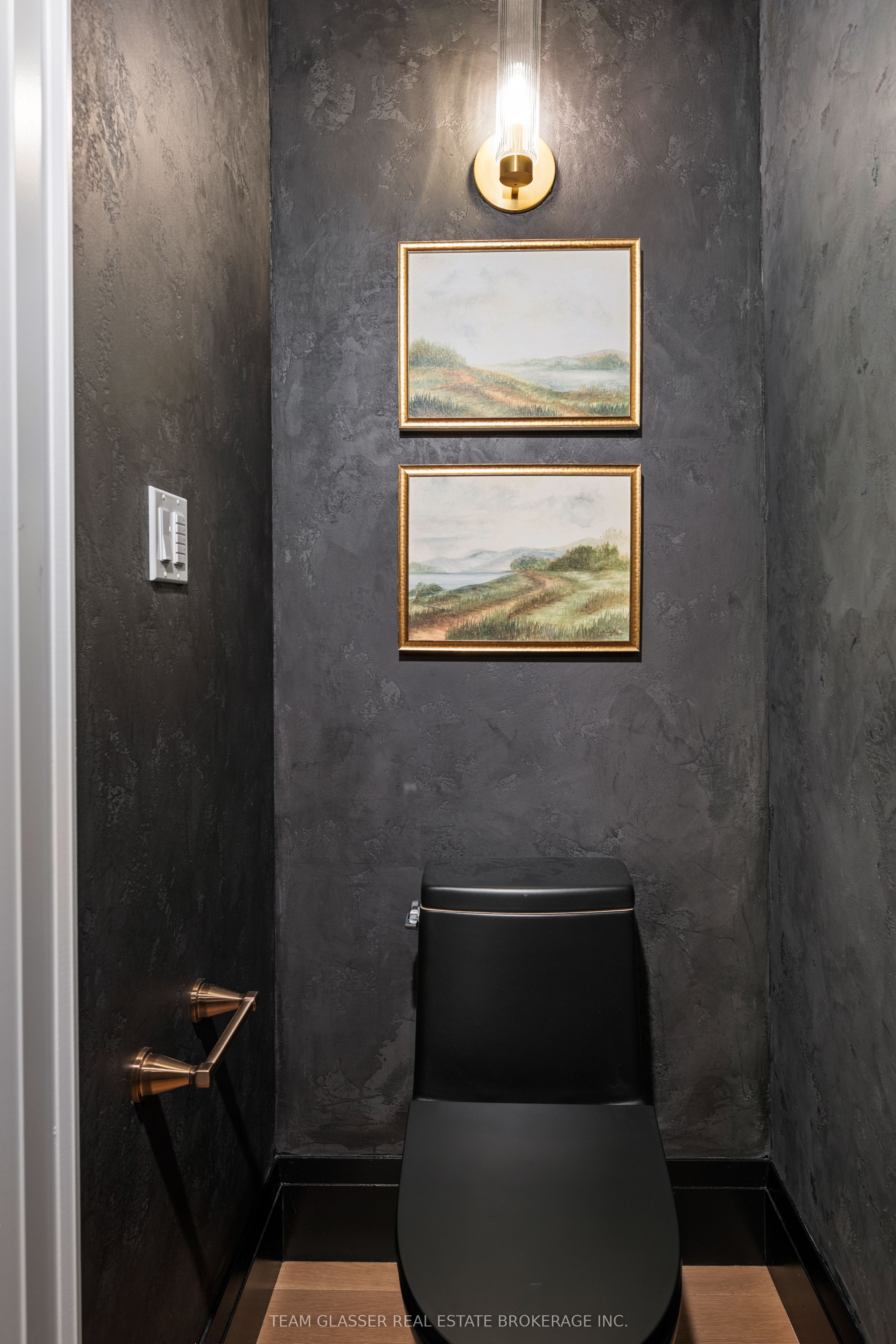 10099 Pinery Bluffs Road Property Photo 27