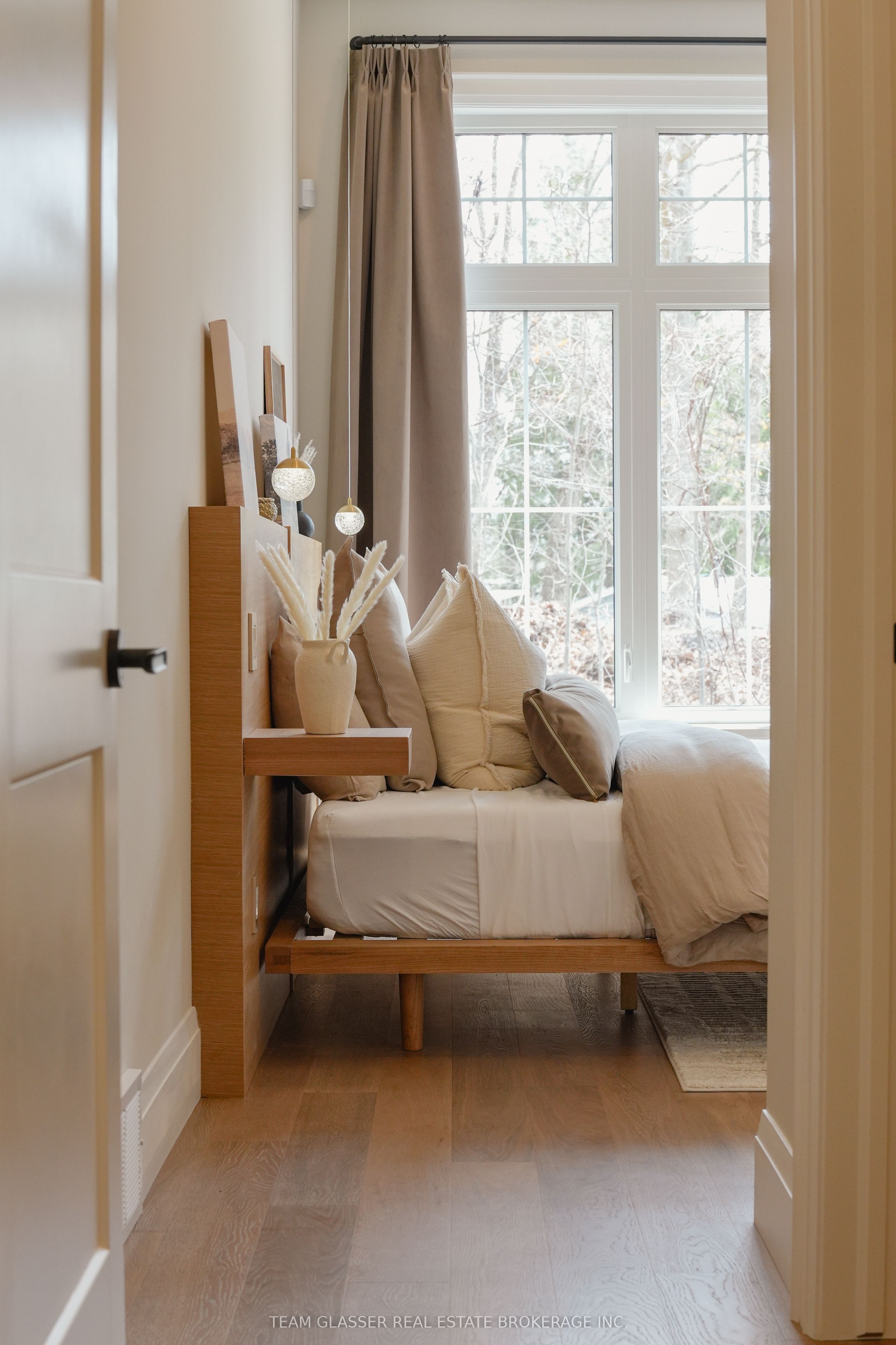 10099 Pinery Bluffs Road Property Photo 29