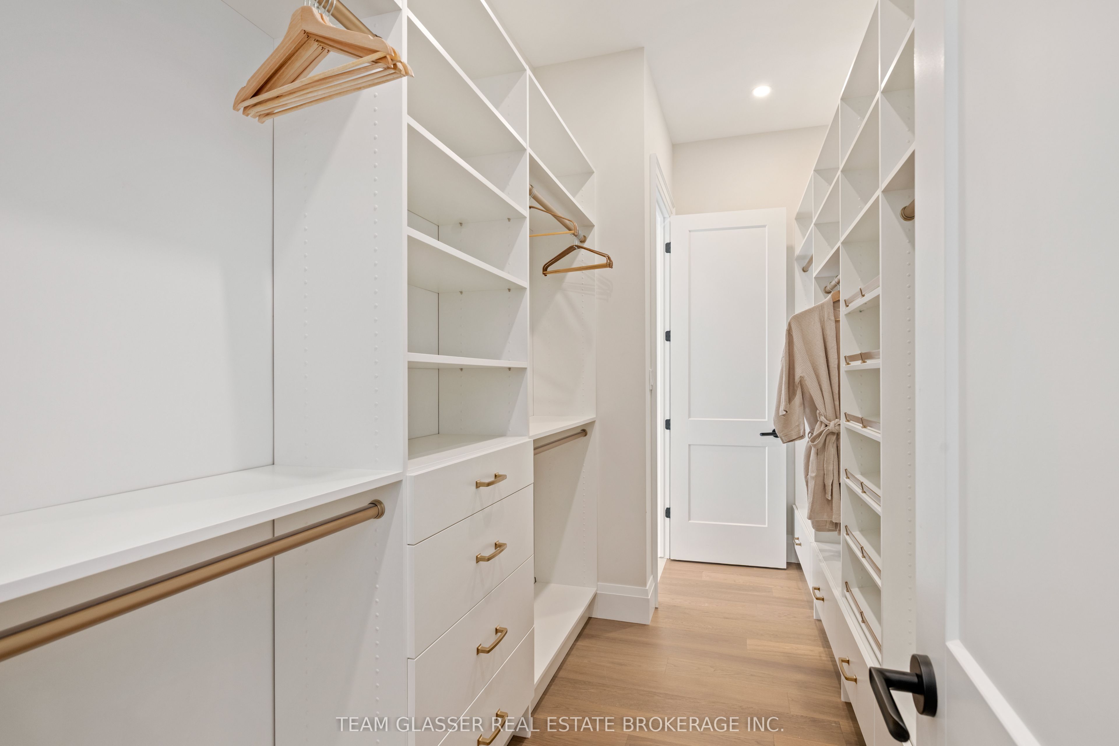 10099 Pinery Bluffs Road Property Photo 37