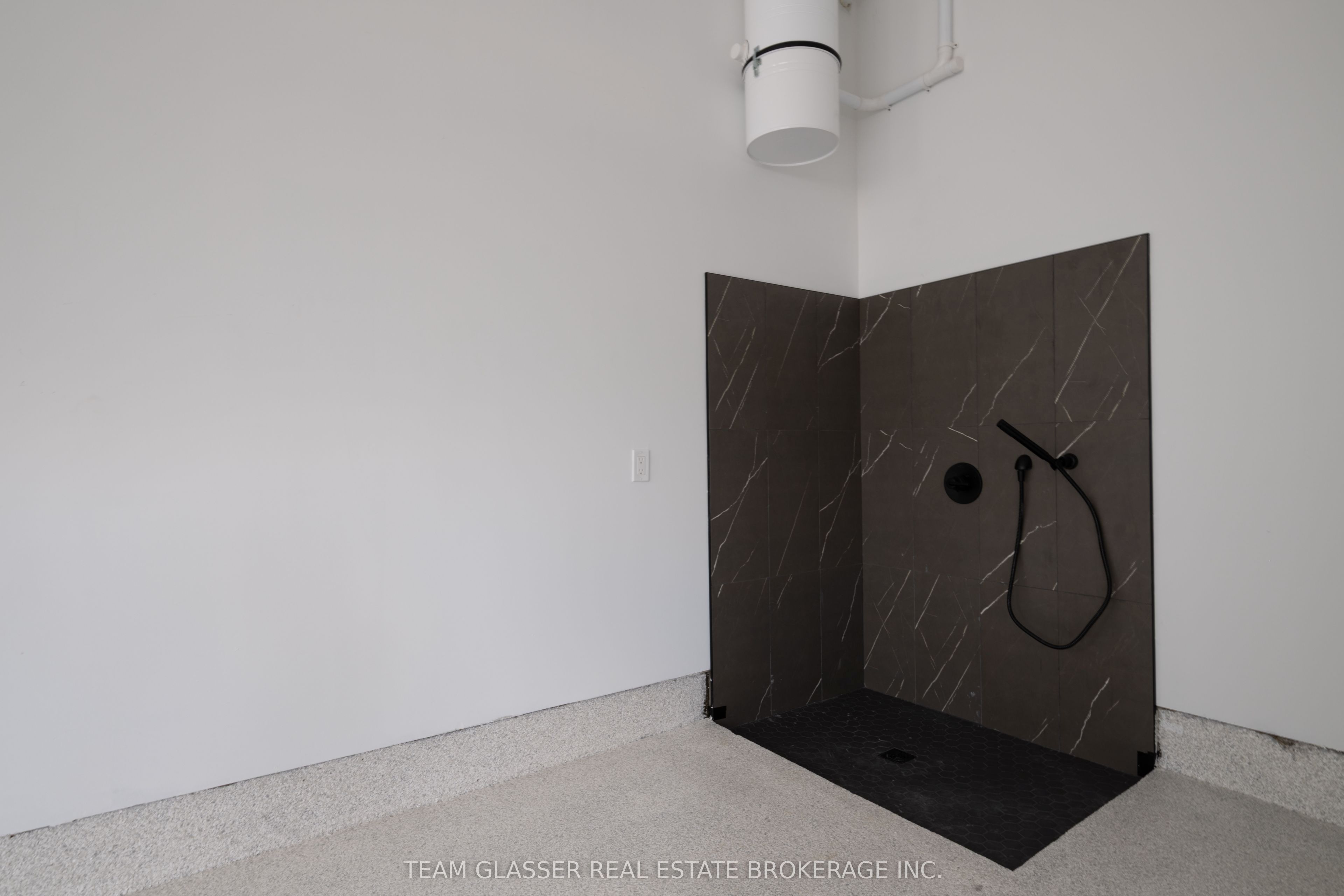 10099 Pinery Bluffs Road Property Photo 44