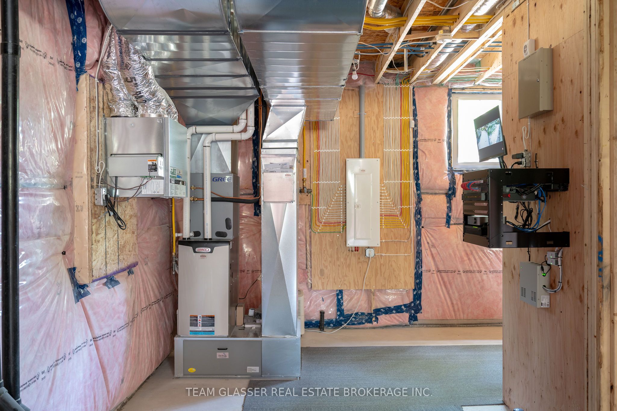 10099 Pinery Bluffs Road Property Photo 48